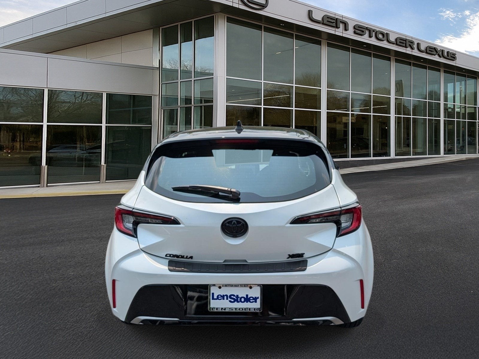 2025 Toyota Corolla Hatchback XSE