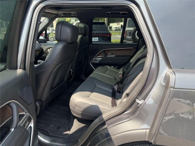 2023 Land Rover Range Rover SE
