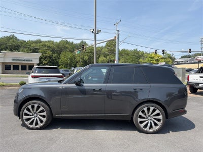 2023 Land Rover Range Rover SE