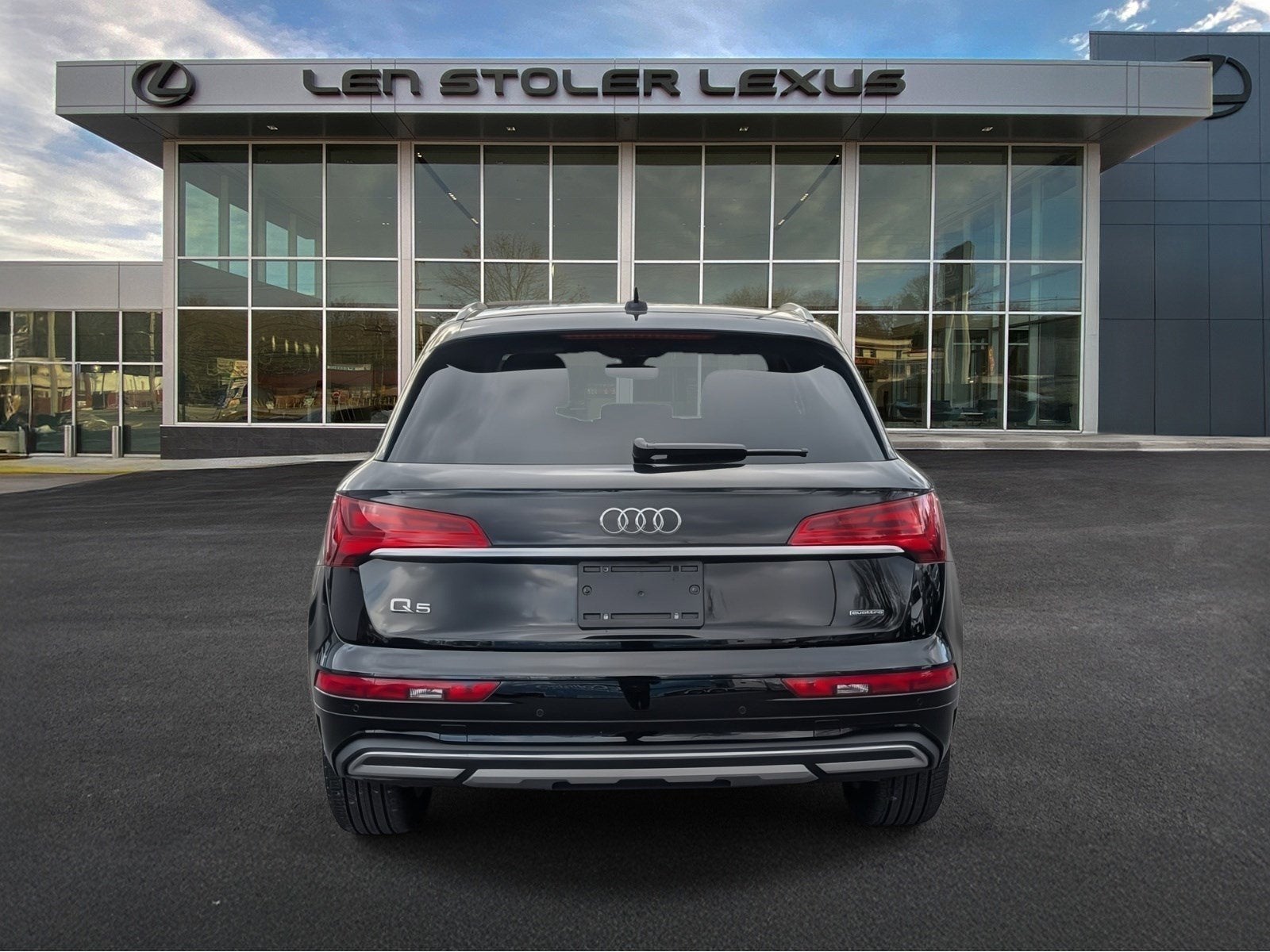 2023 Audi Q5 Premium Plus