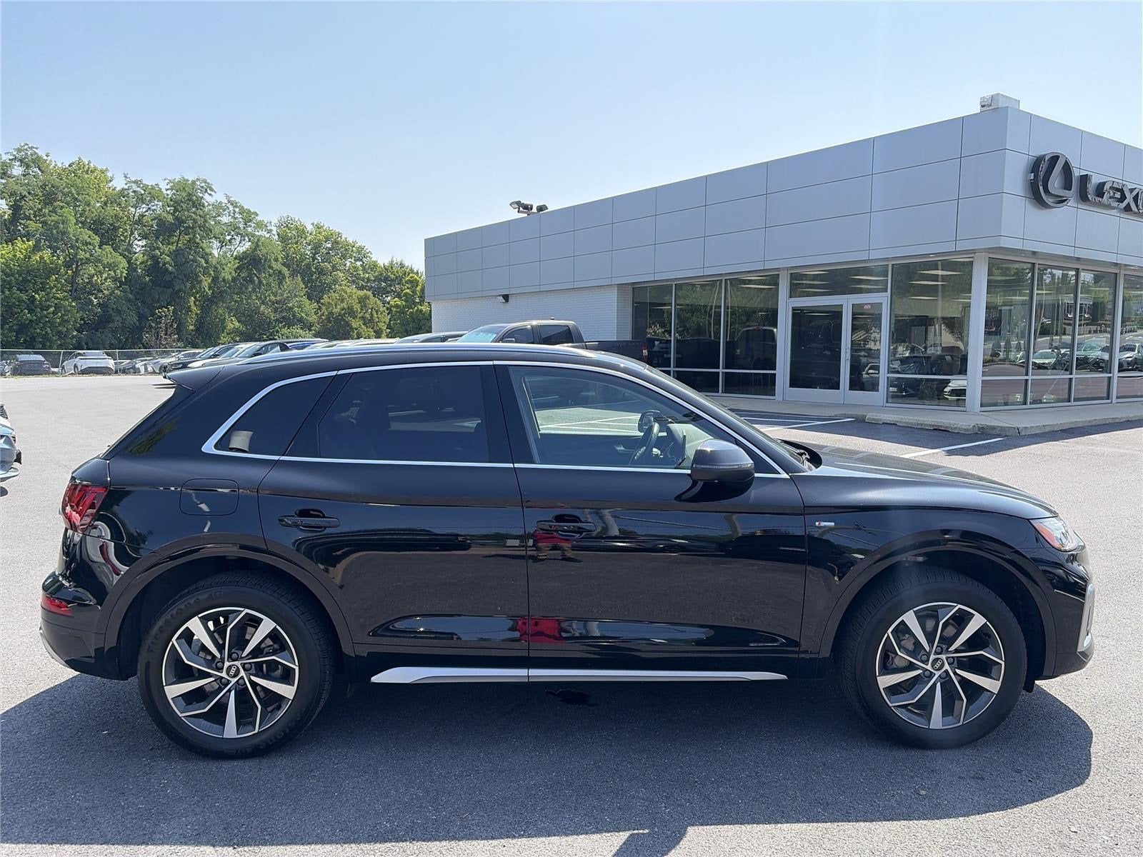 2023 Audi Q5 S line Premium Plus