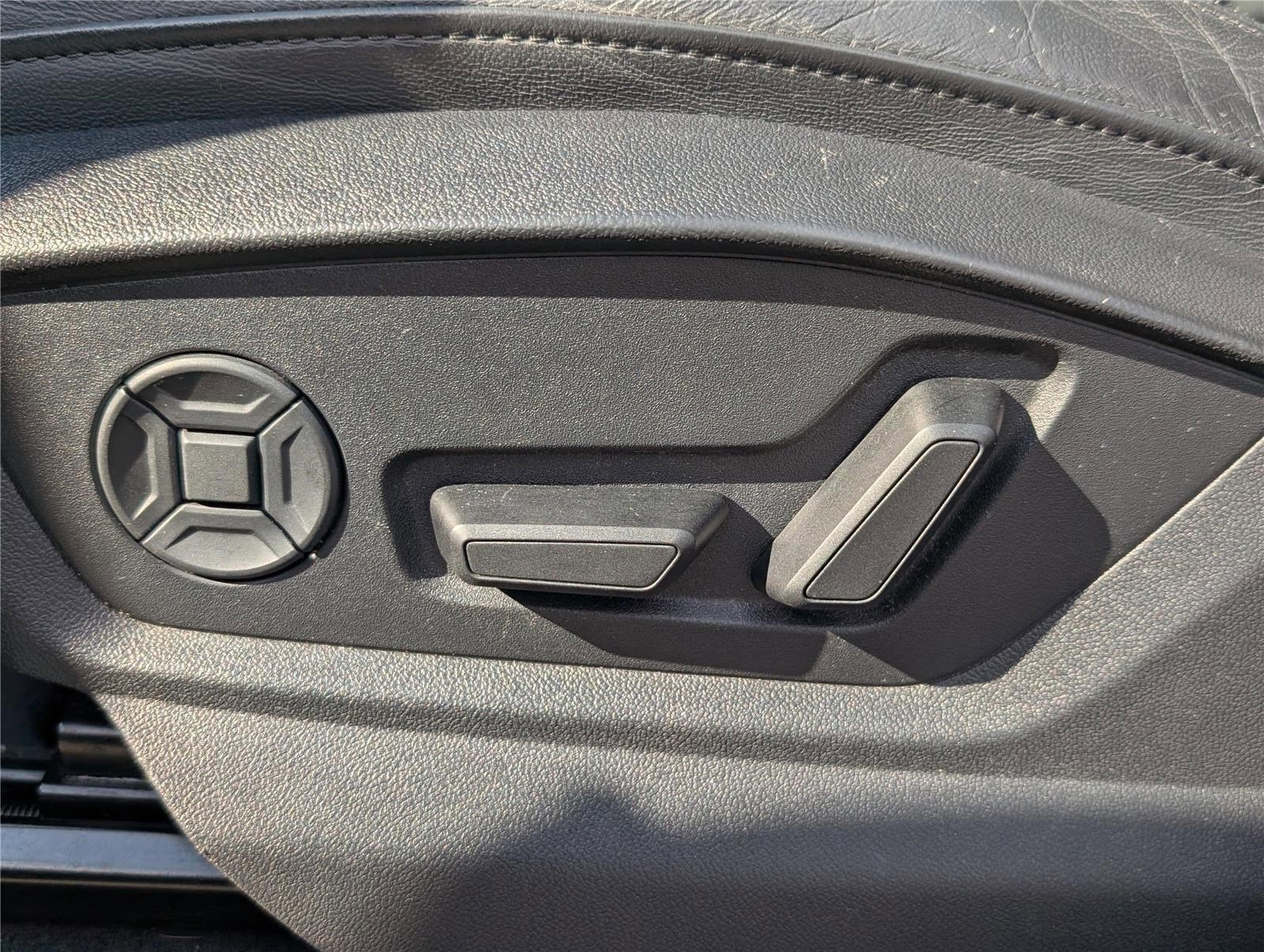 2024 Audi Q7 Premium Plus