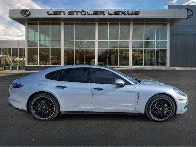 2018 Porsche Panamera 4S