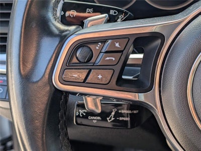 2018 Porsche Panamera 4S