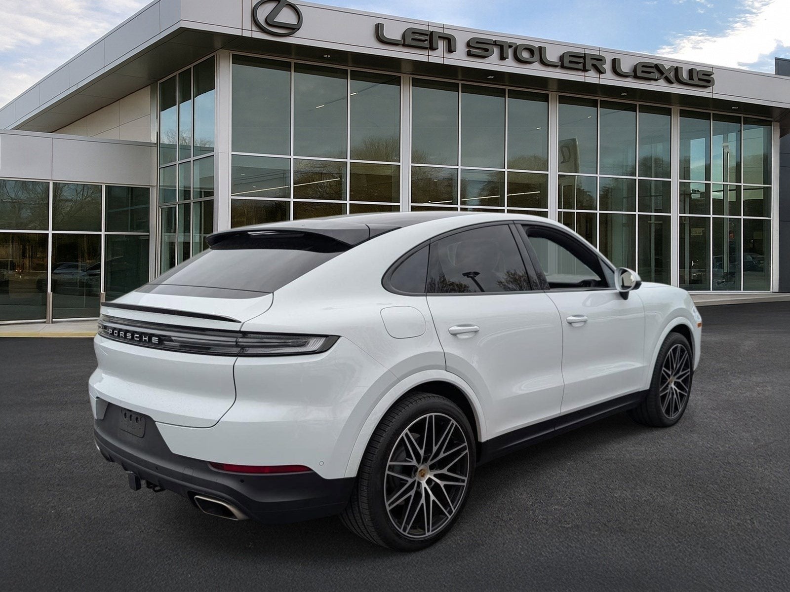 2024 Porsche Cayenne Coupe AWD