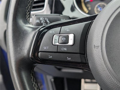 2016 Volkswagen Golf R 4dr HB DSG