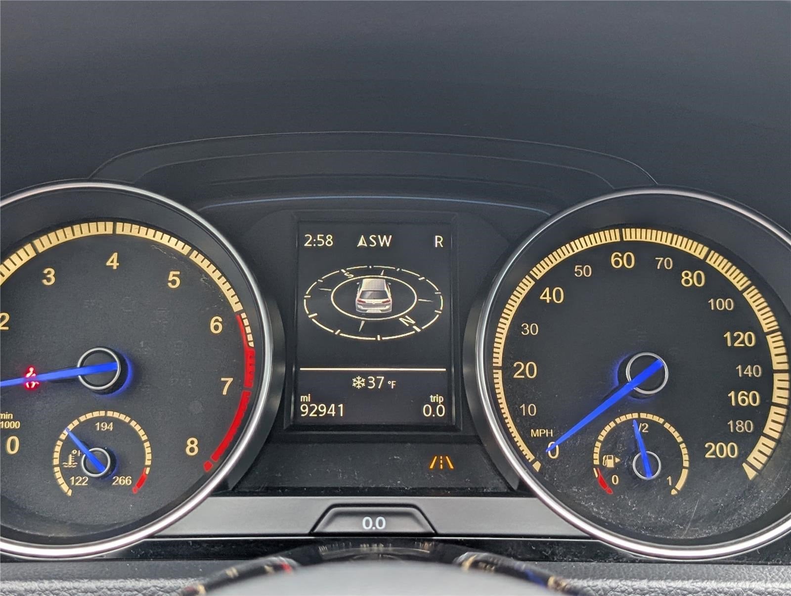 2016 Volkswagen Golf R 4dr HB DSG