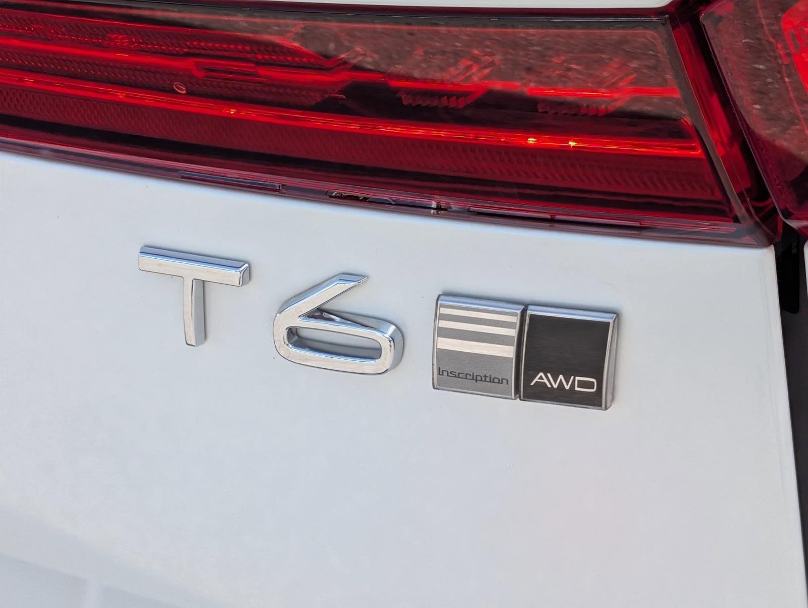 2020 Volvo XC60 Inscription