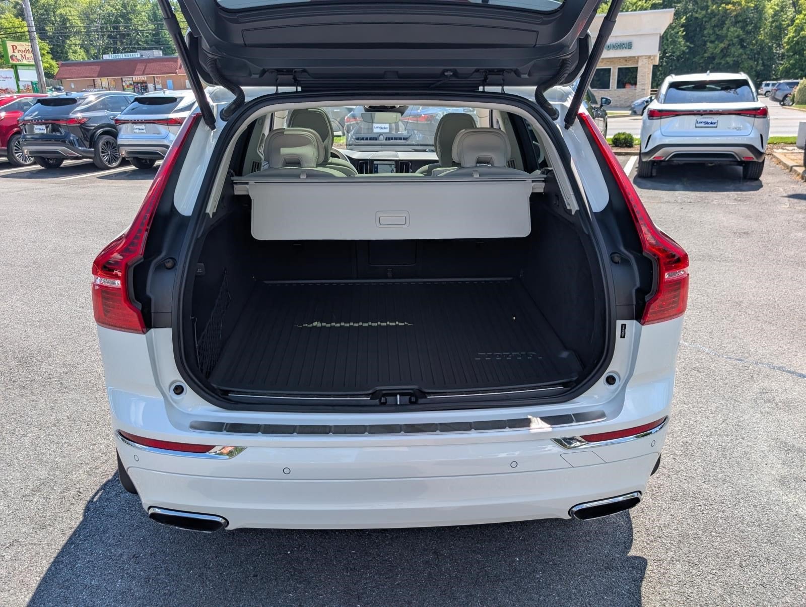 2020 Volvo XC60 Inscription