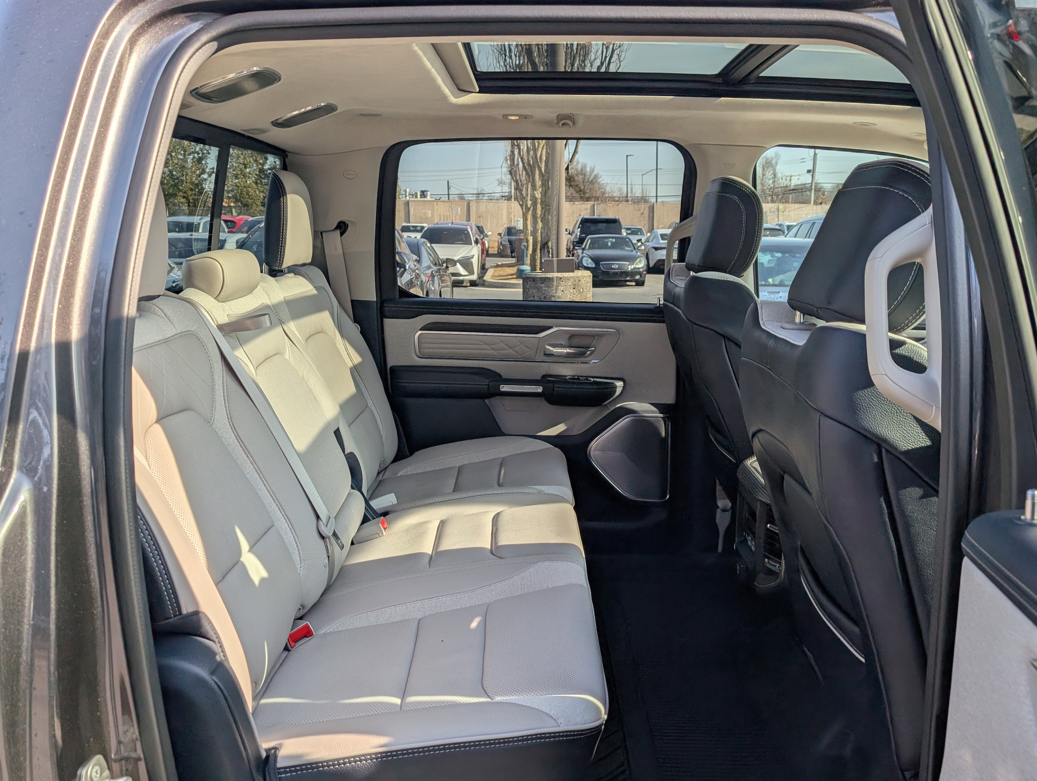 2024 RAM 1500 Limited