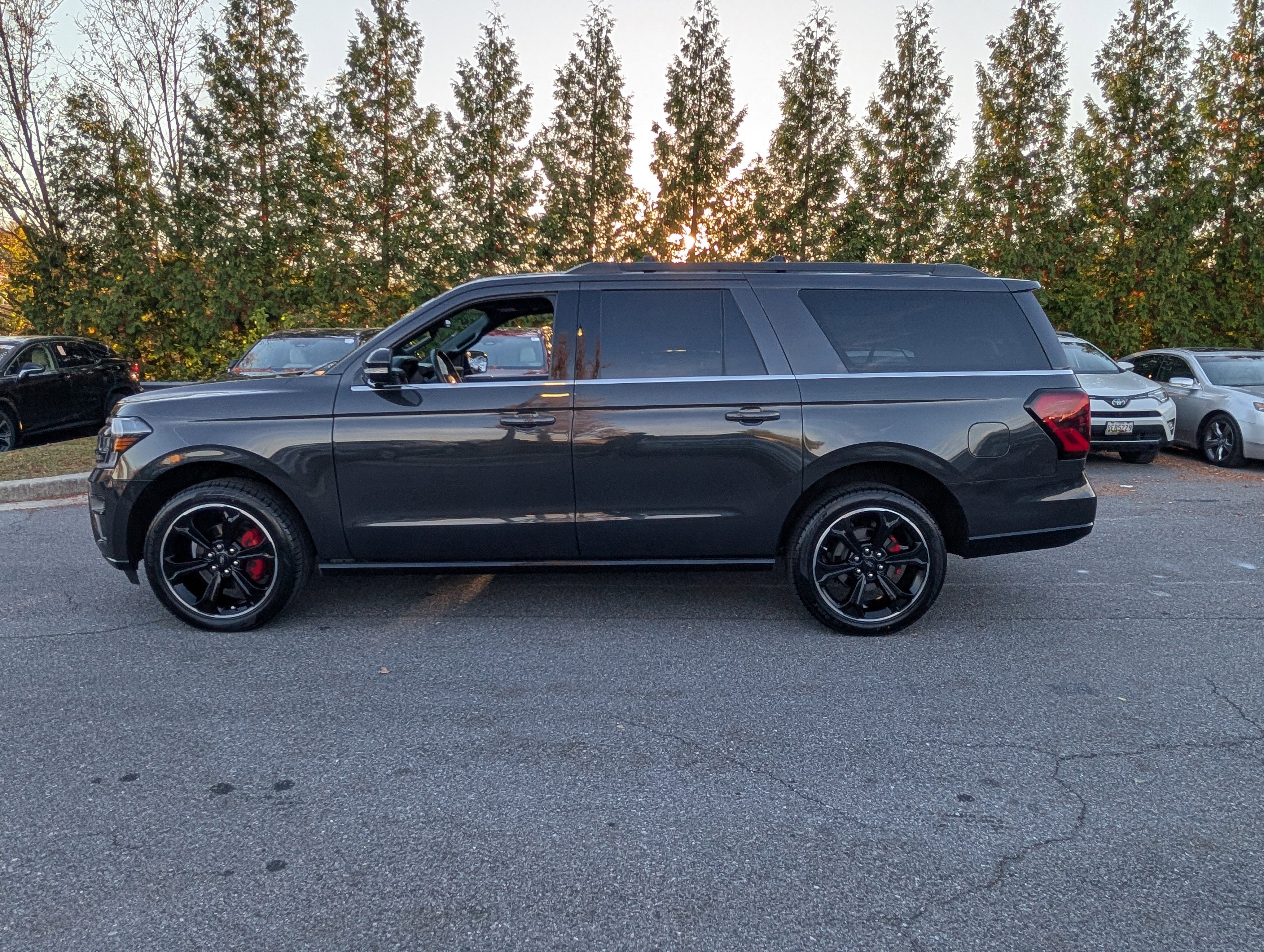 2022 Ford Expedition Max Limited