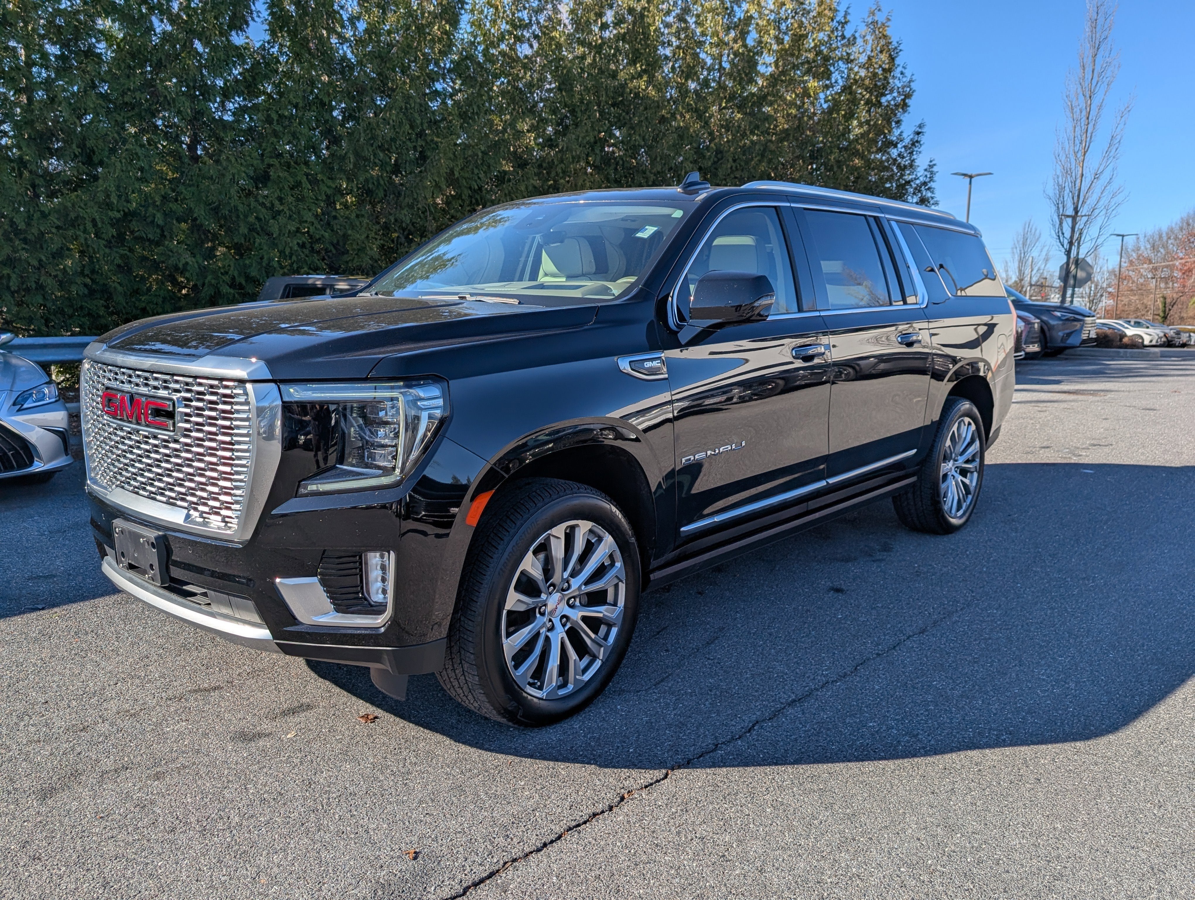 2023 GMC Yukon XL Denali