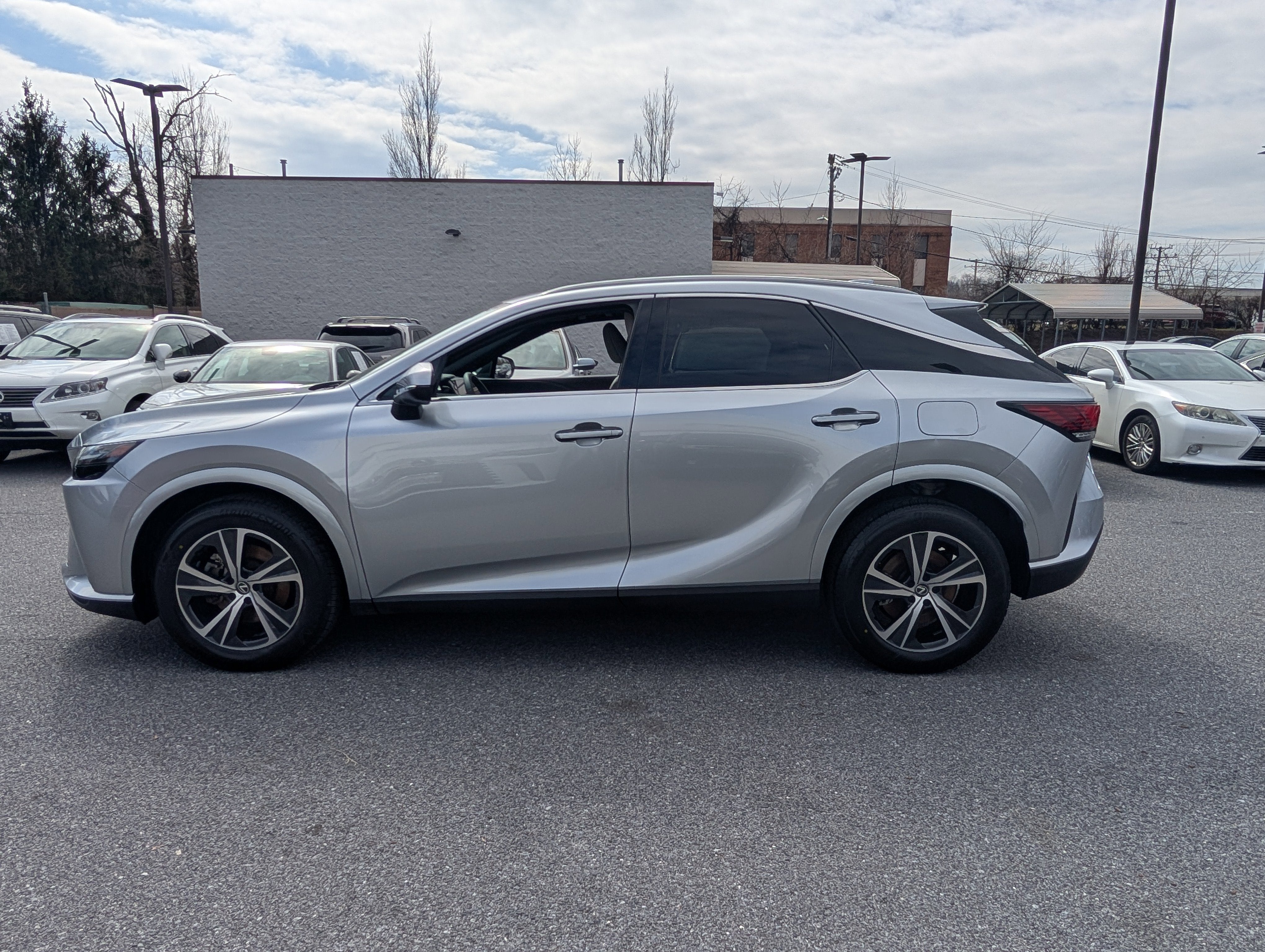 2023 Lexus RX RX 350h Premium