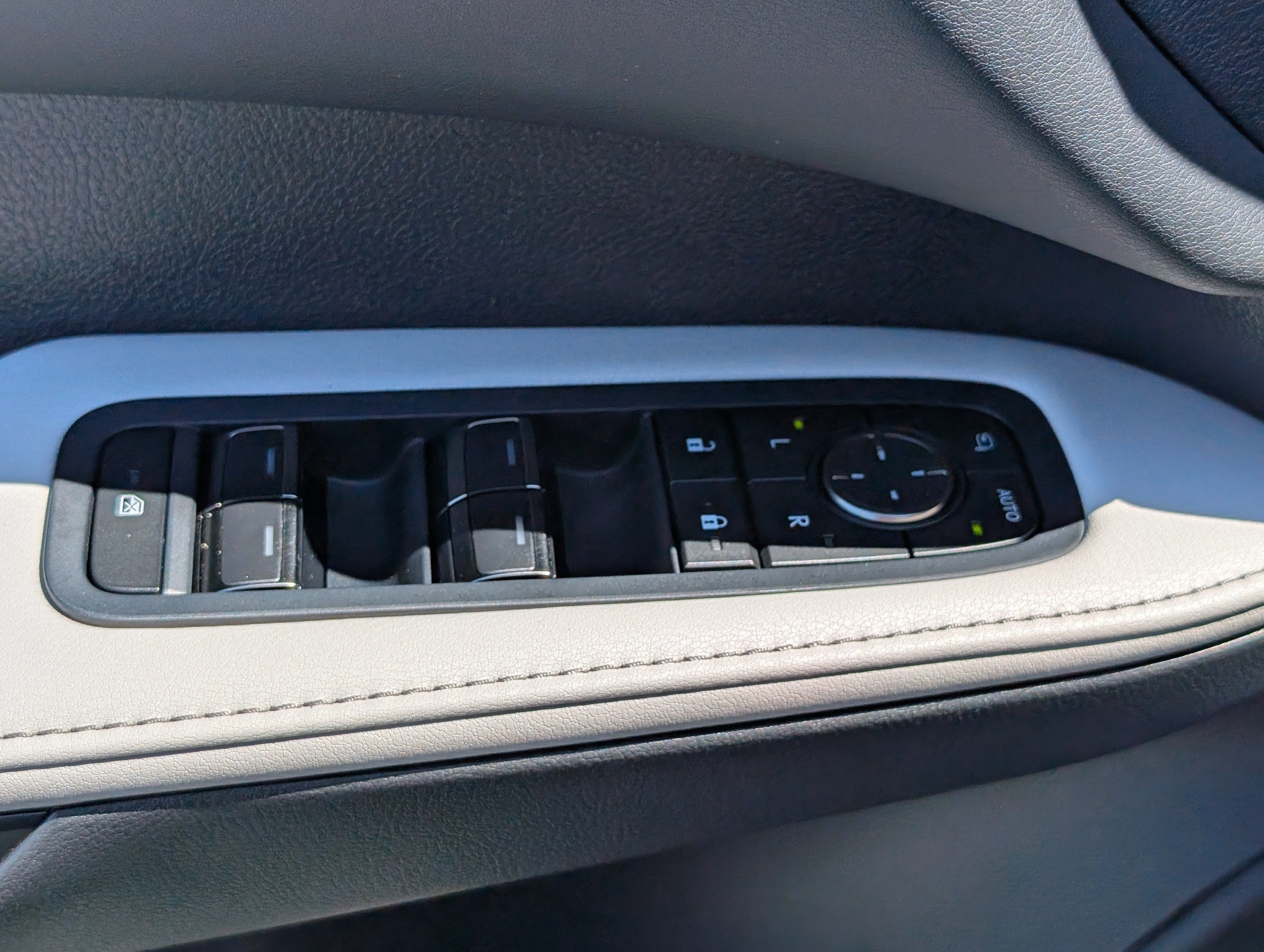 2023 Lexus RX RX 350h Premium Plus