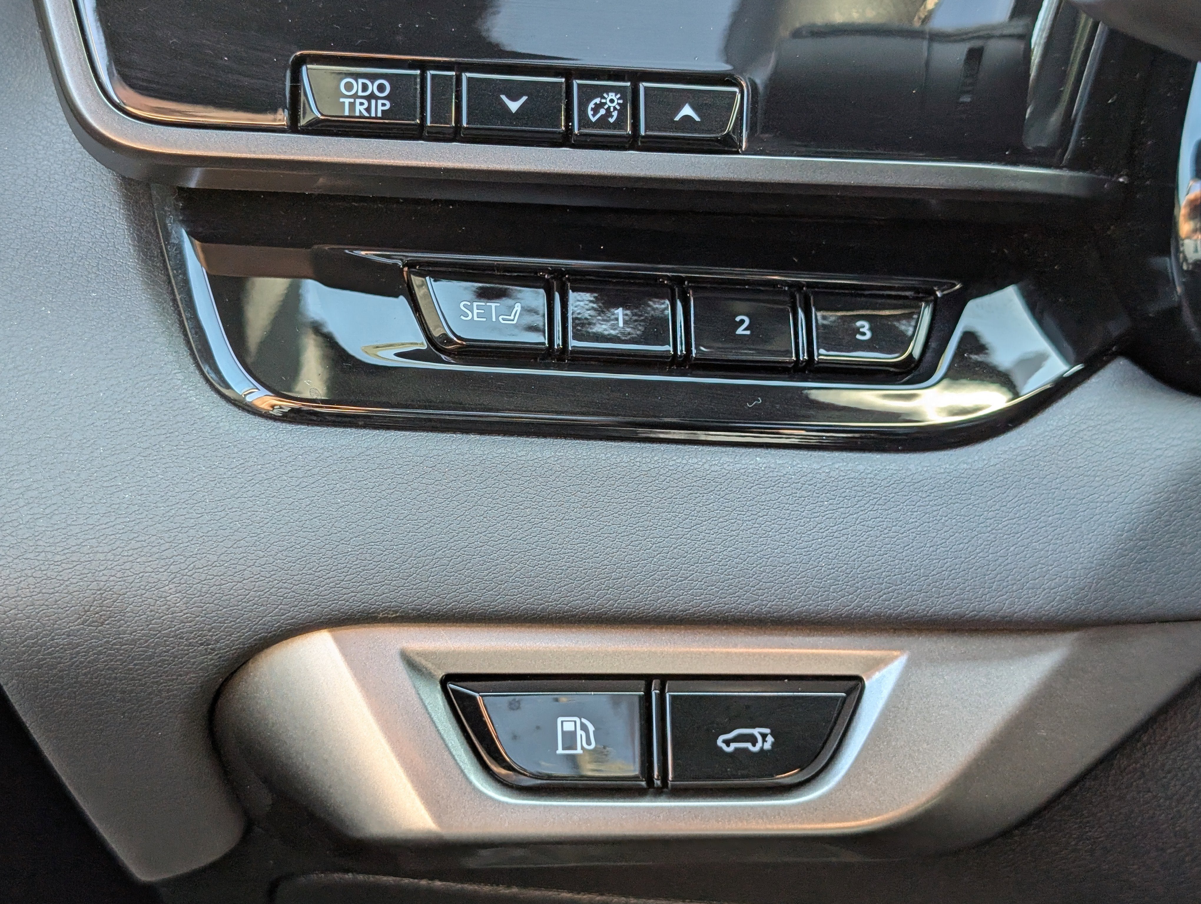 2023 Lexus RX 500h F SPORT Performance