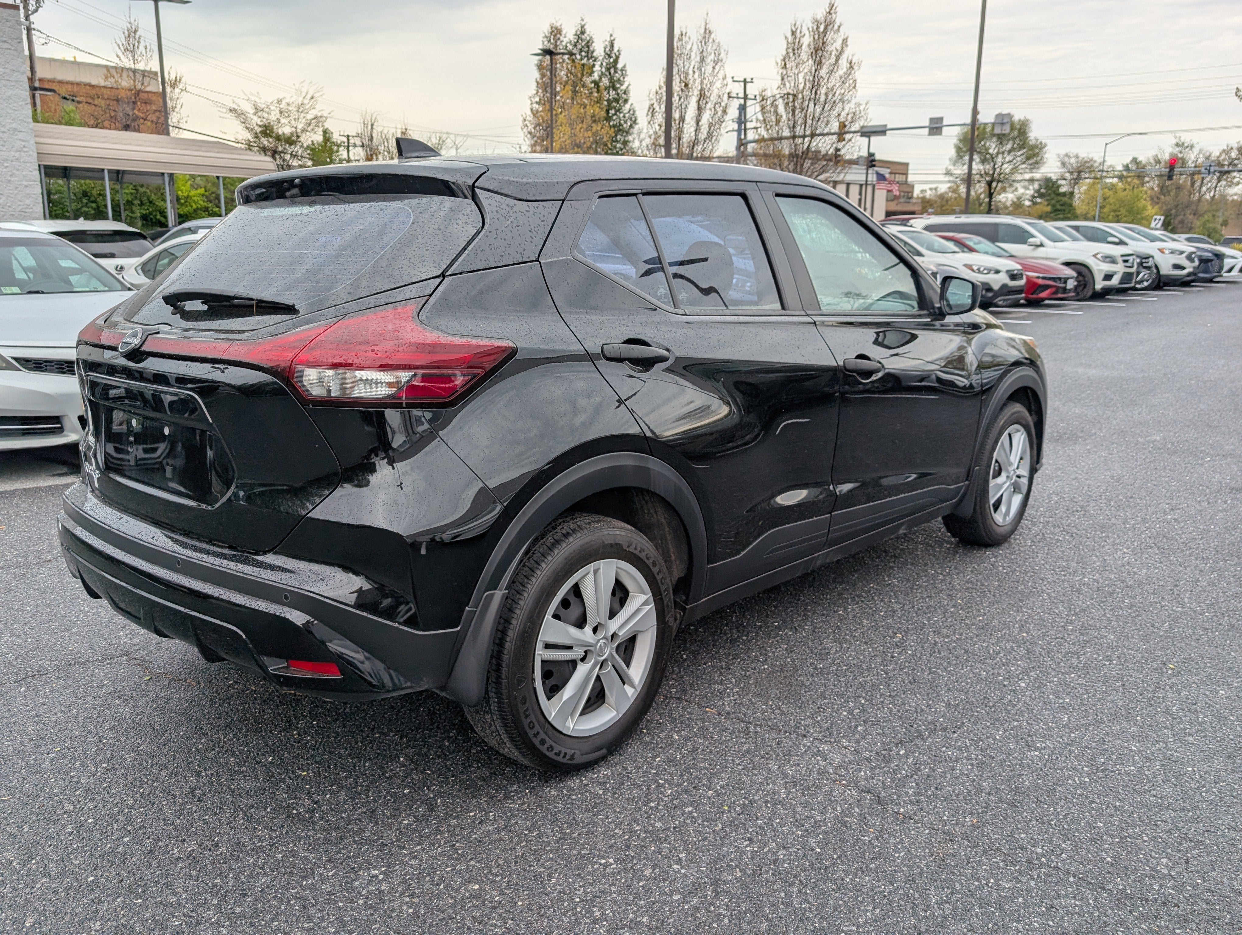 2024 Nissan Kicks S