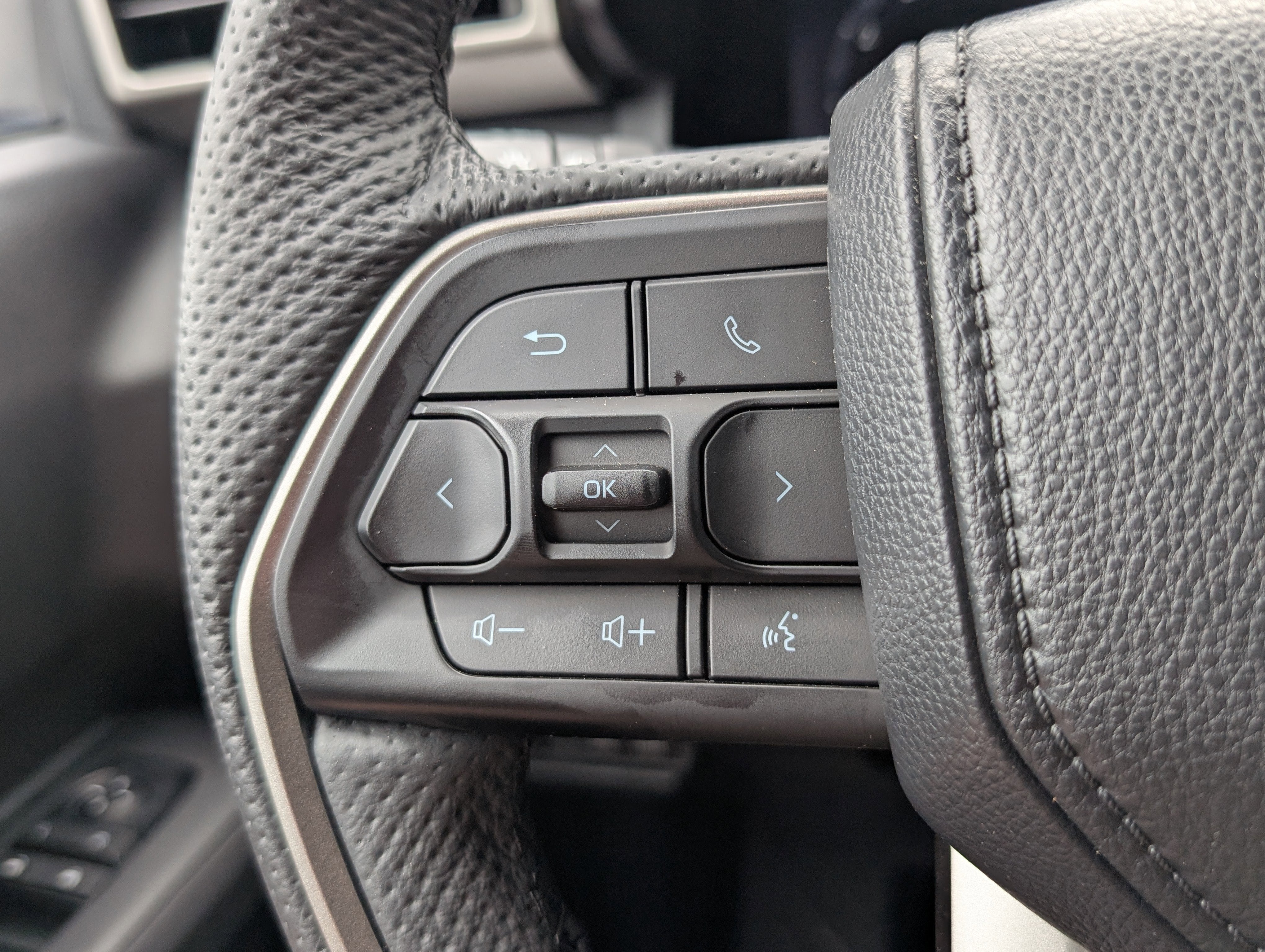 2024 Toyota Tacoma 4WD Trailhunter Hybrid