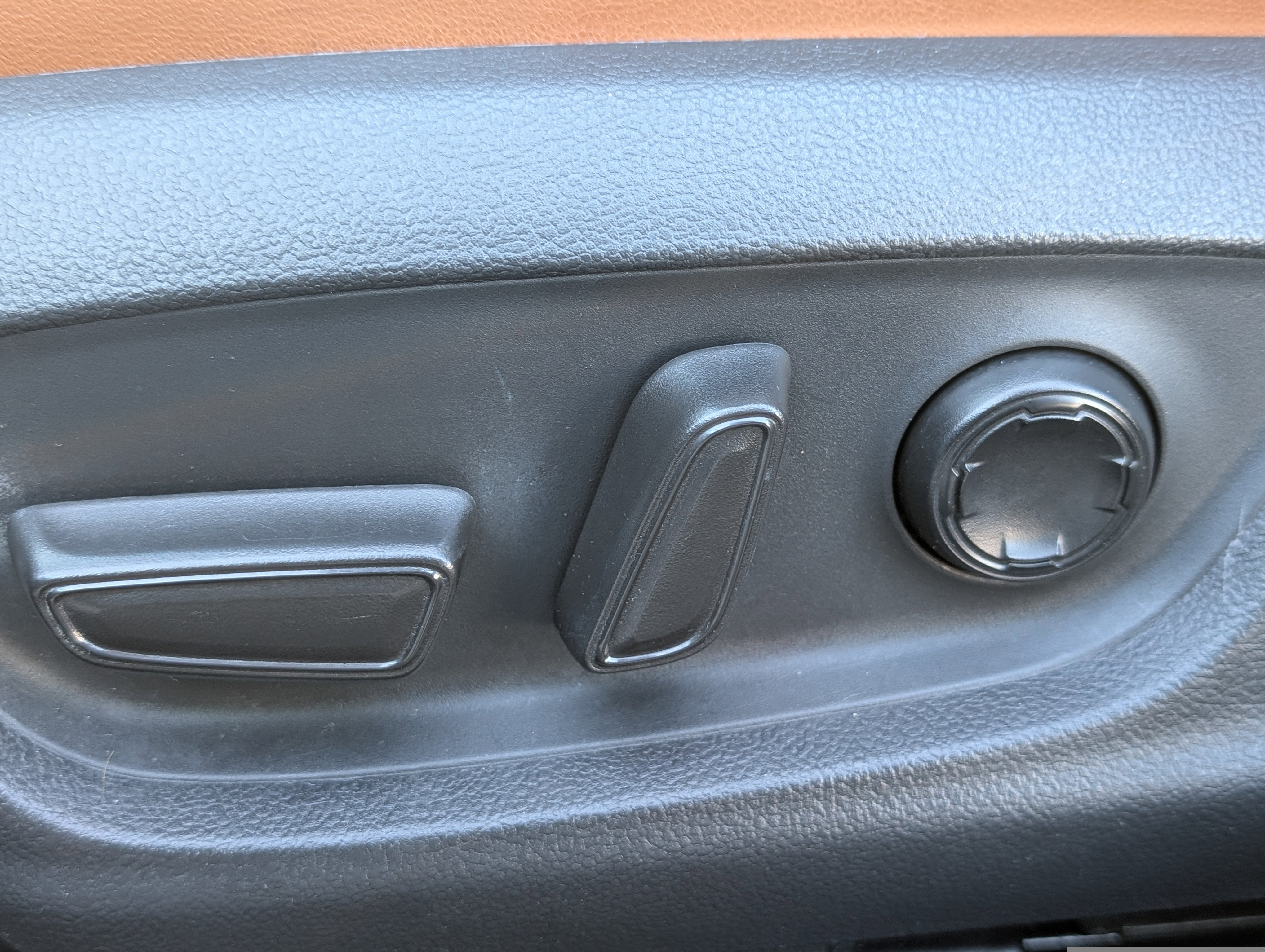 2019 Toyota Avalon Hybrid Limited