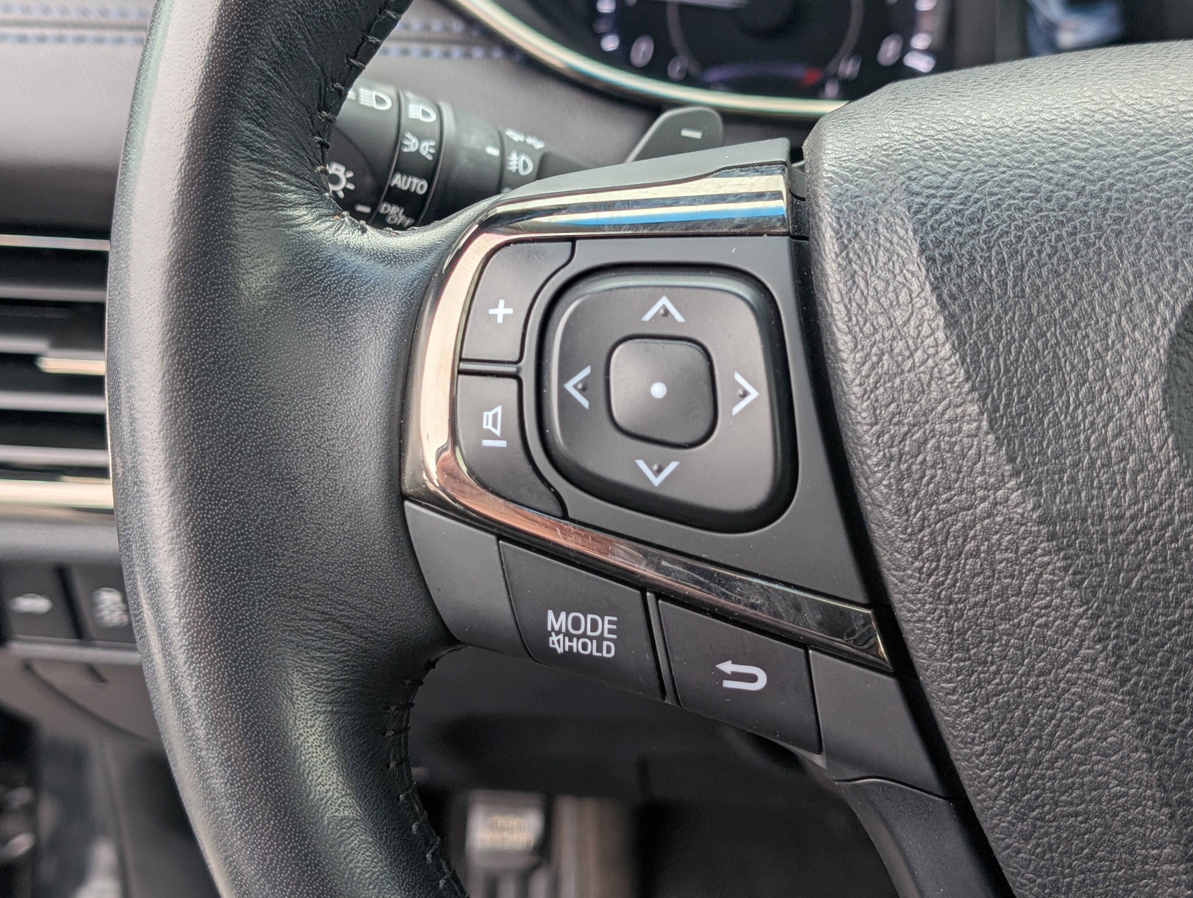 2015 Toyota Avalon XLE Touring SE