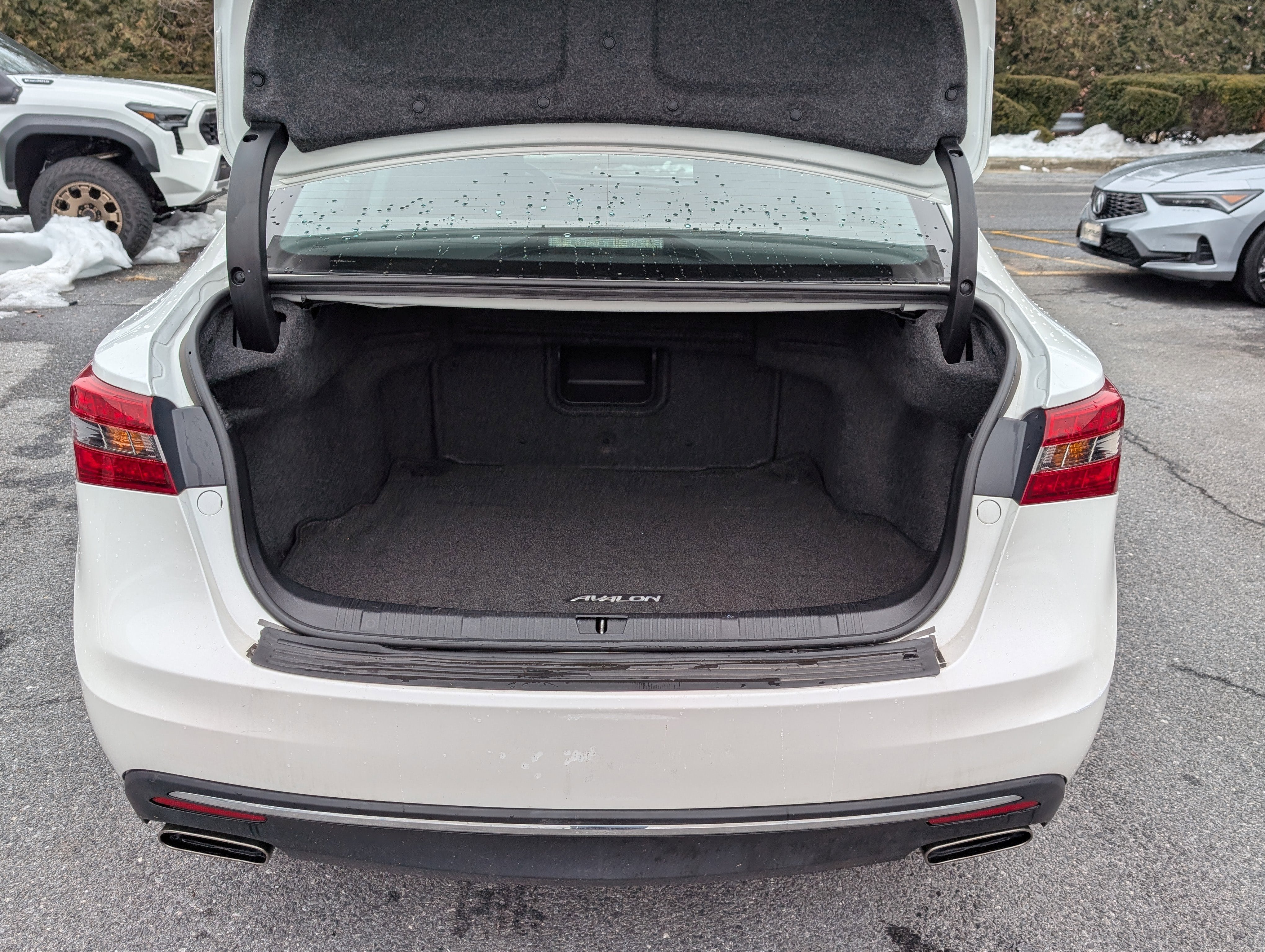 2016 Toyota Avalon Limited