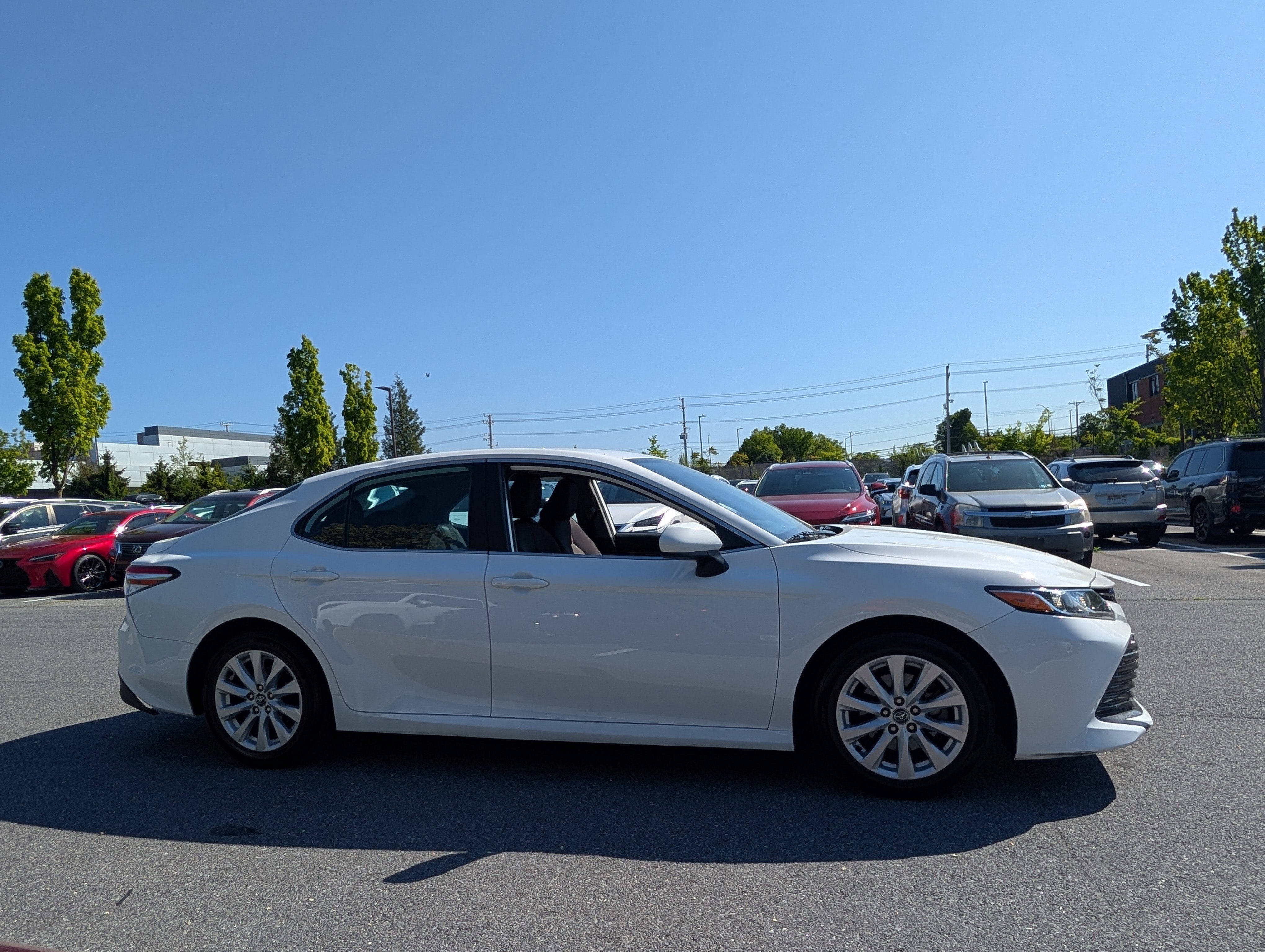 2020 Toyota Camry LE