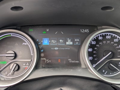 2022 Toyota Camry Hybrid XLE