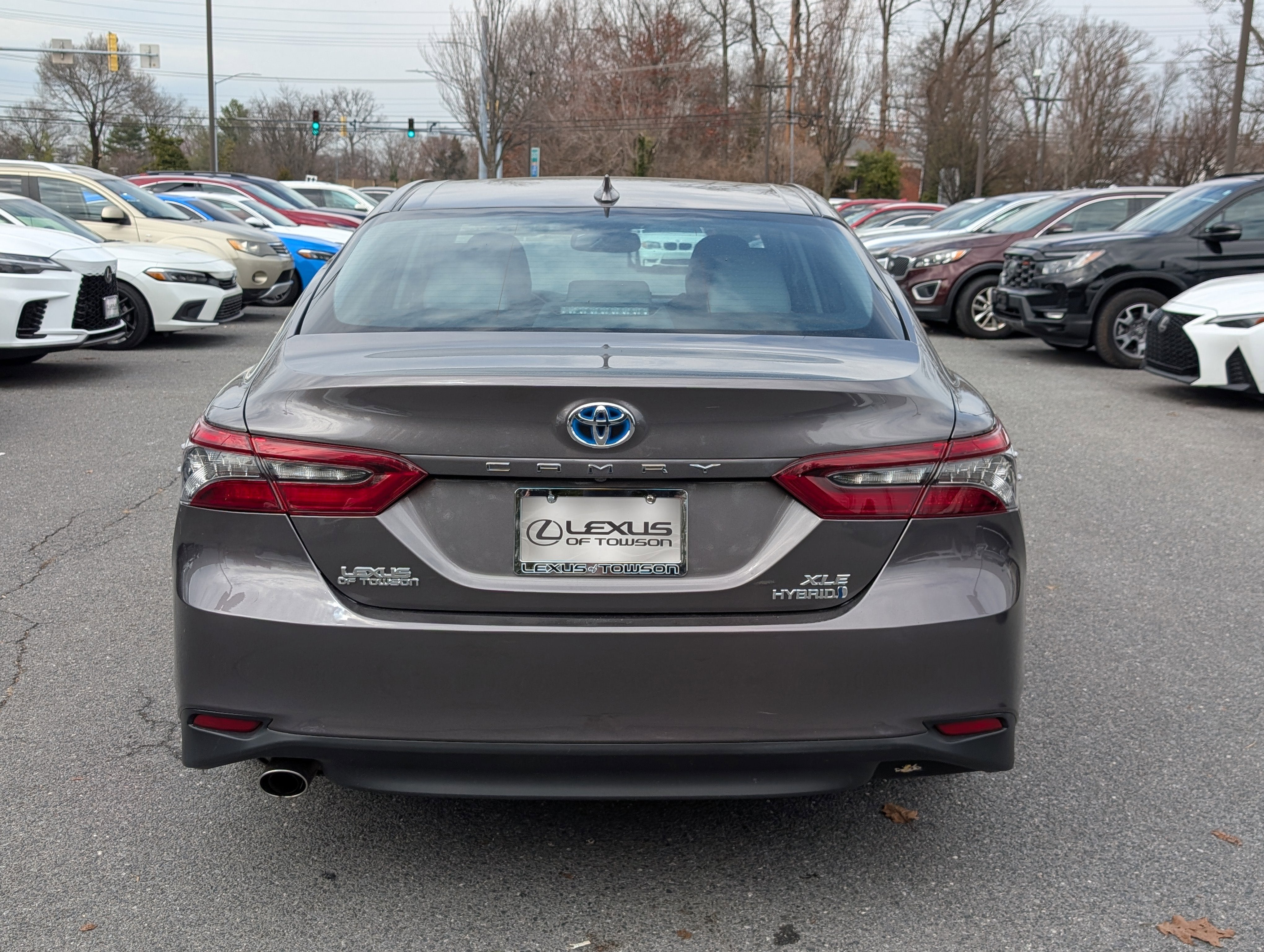 2022 Toyota Camry Hybrid XLE