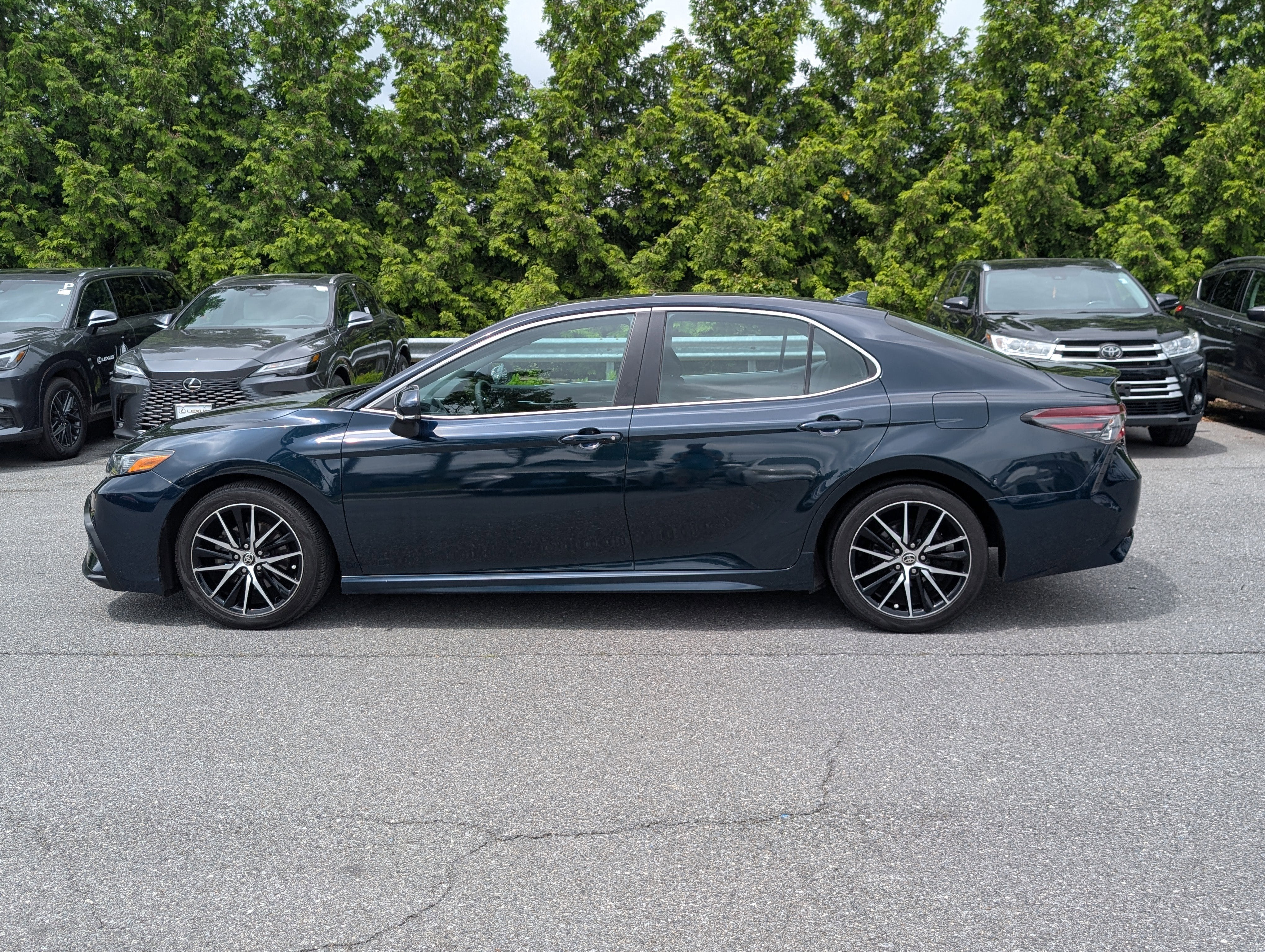 2021 Toyota Camry SE