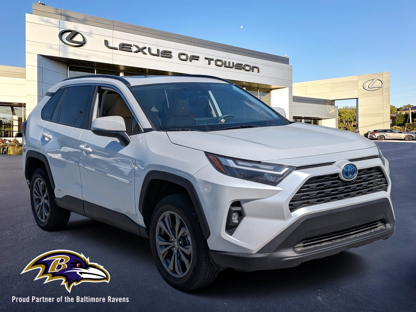 2023 Toyota RAV4 Hybrid XLE Premium