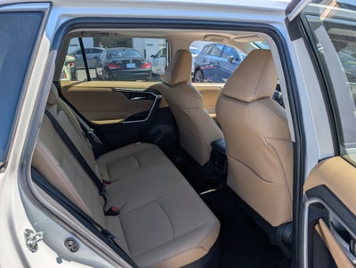 2023 Toyota RAV4 Hybrid XLE Premium