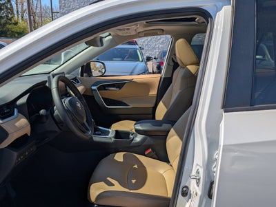 2023 Toyota RAV4 Hybrid XLE Premium