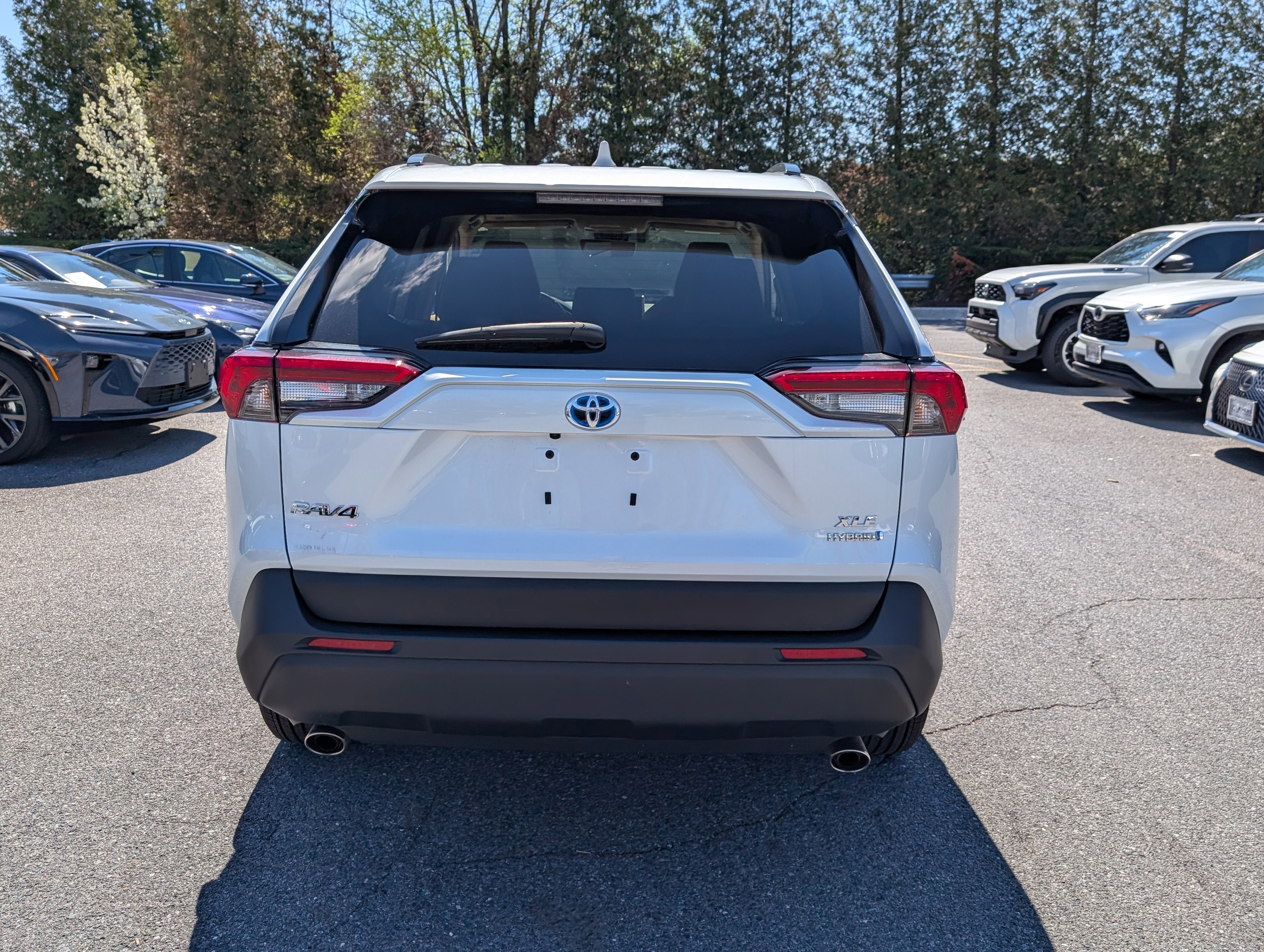 2023 Toyota RAV4 Hybrid XLE Premium