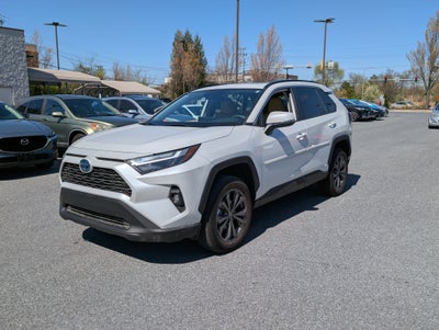2023 Toyota RAV4 Hybrid XLE Premium