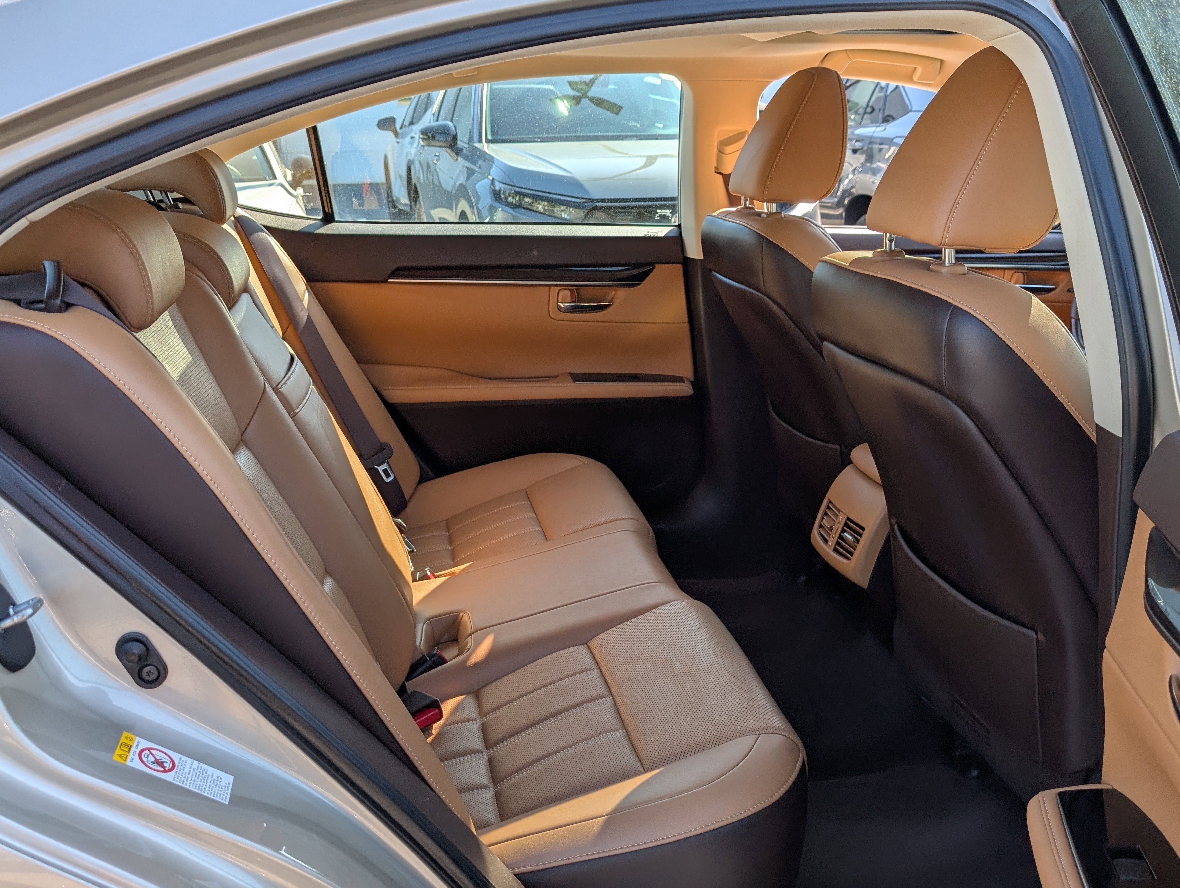2016 Lexus ES 350 4dr Sdn