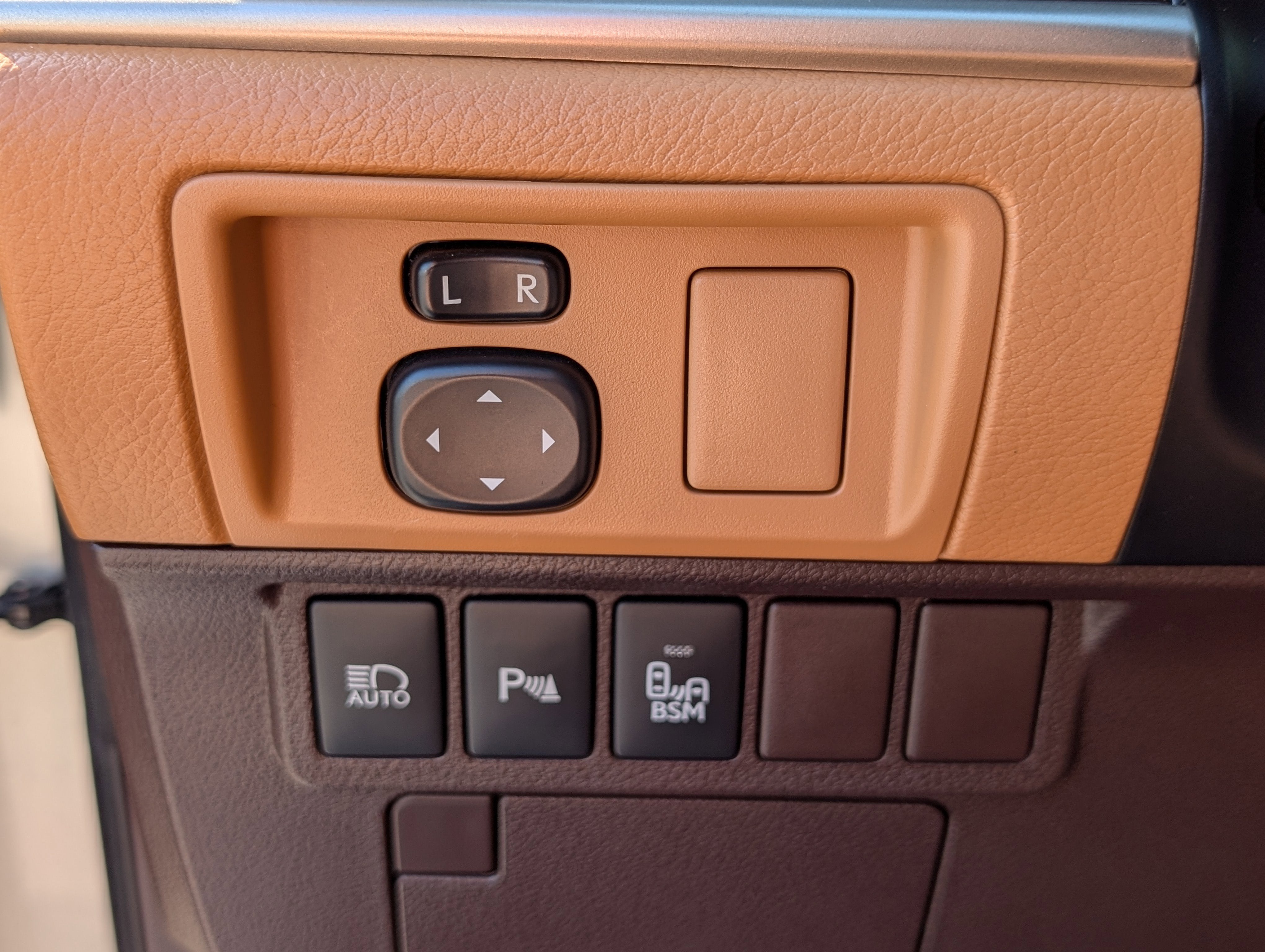 2016 Lexus ES 350 4dr Sdn
