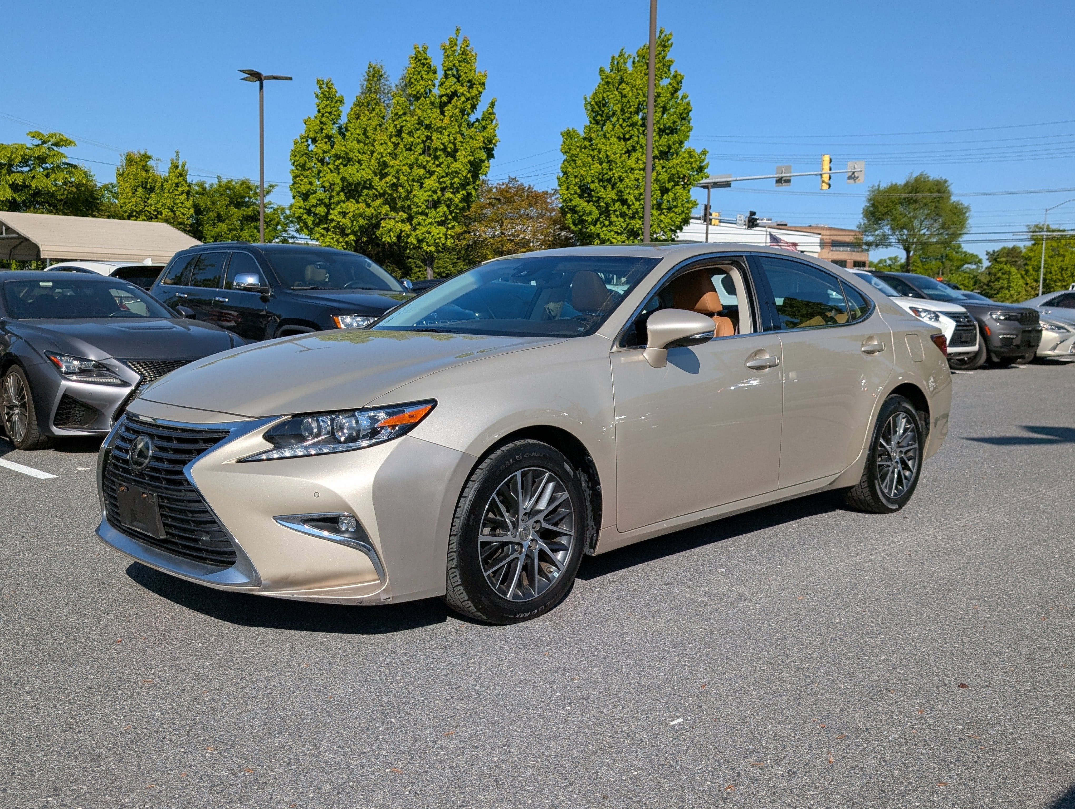 2016 Lexus ES 350 4dr Sdn