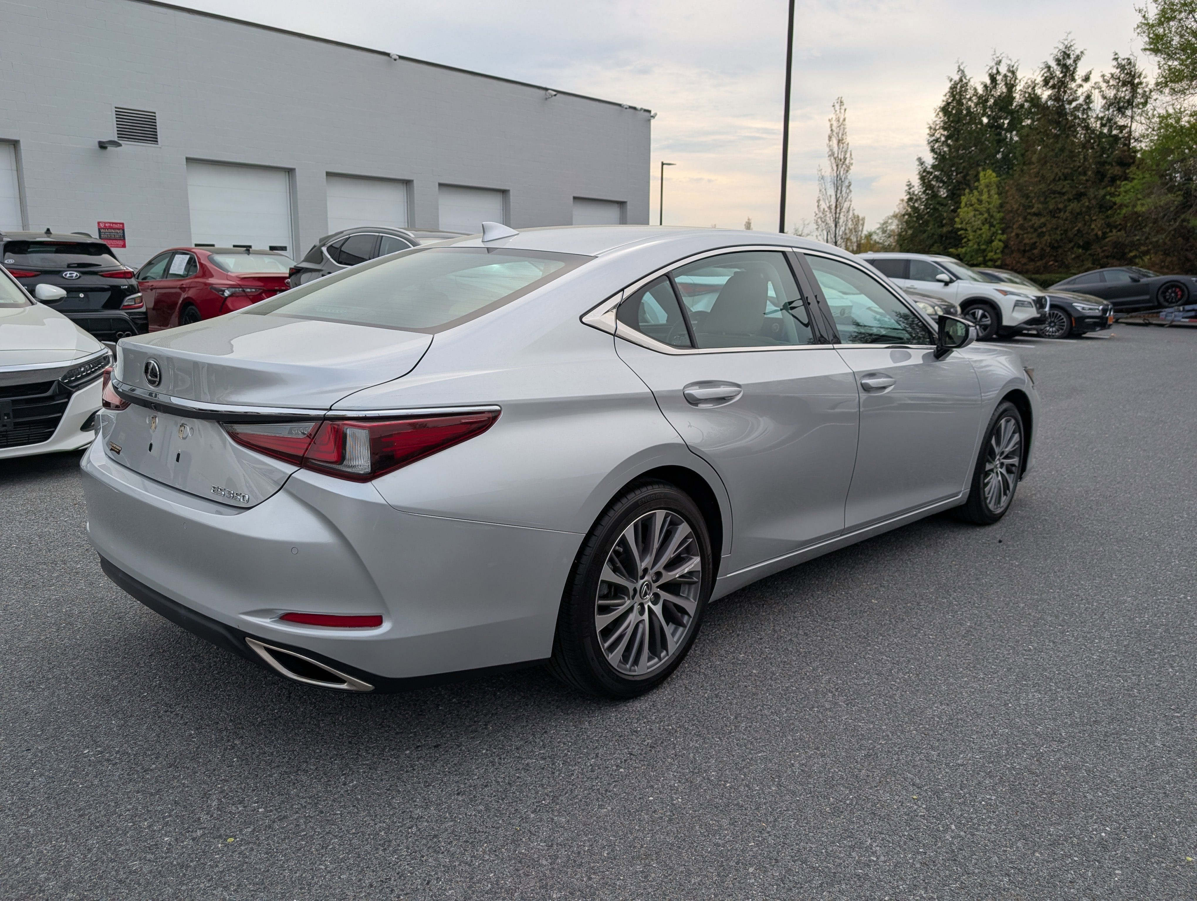 2019 Lexus ES 350