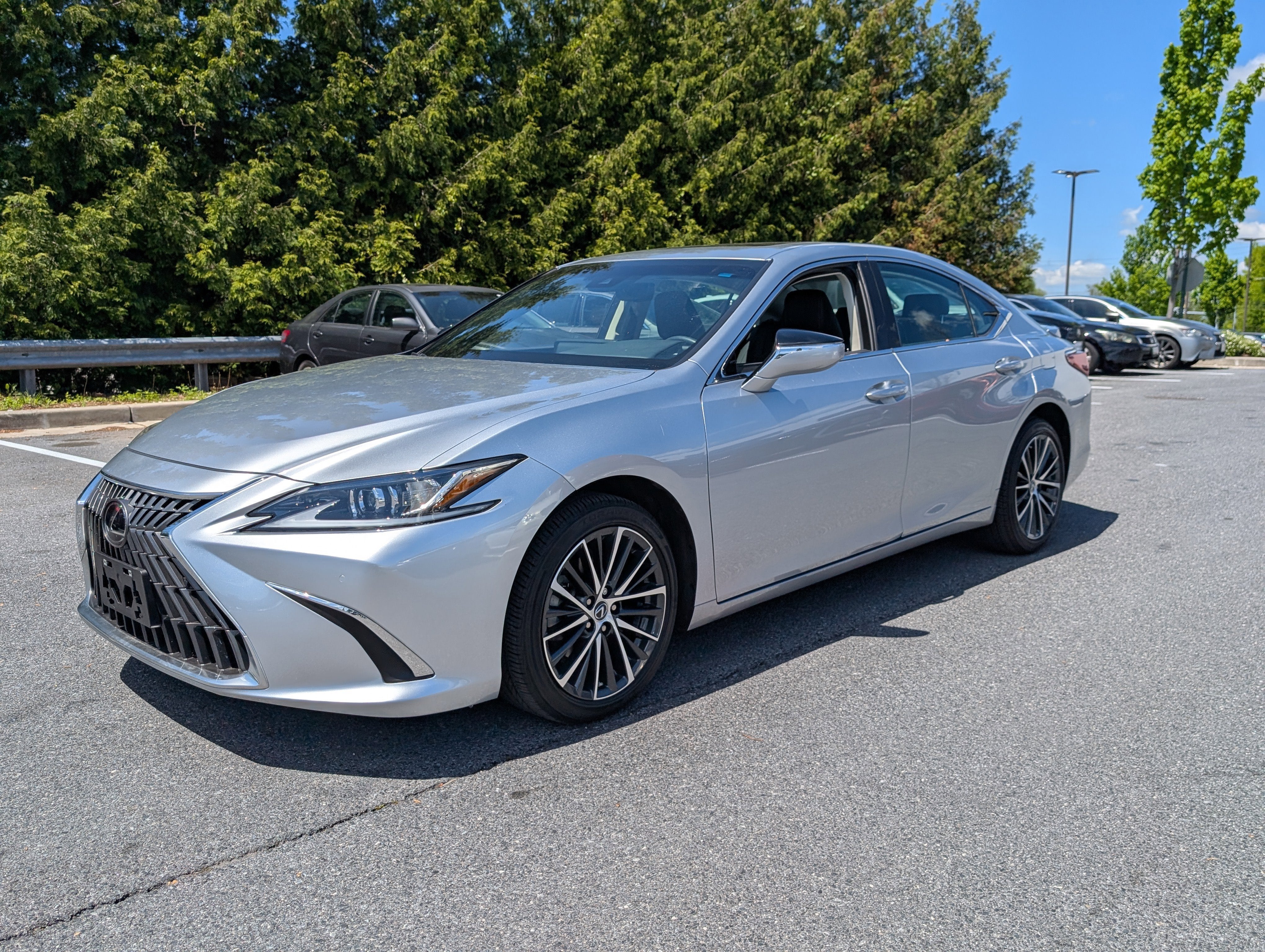 2023 Lexus ES 250