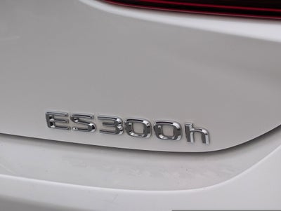 2025 Lexus ES 300h