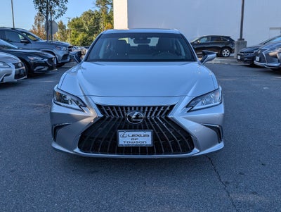 2024 Lexus ES 300h