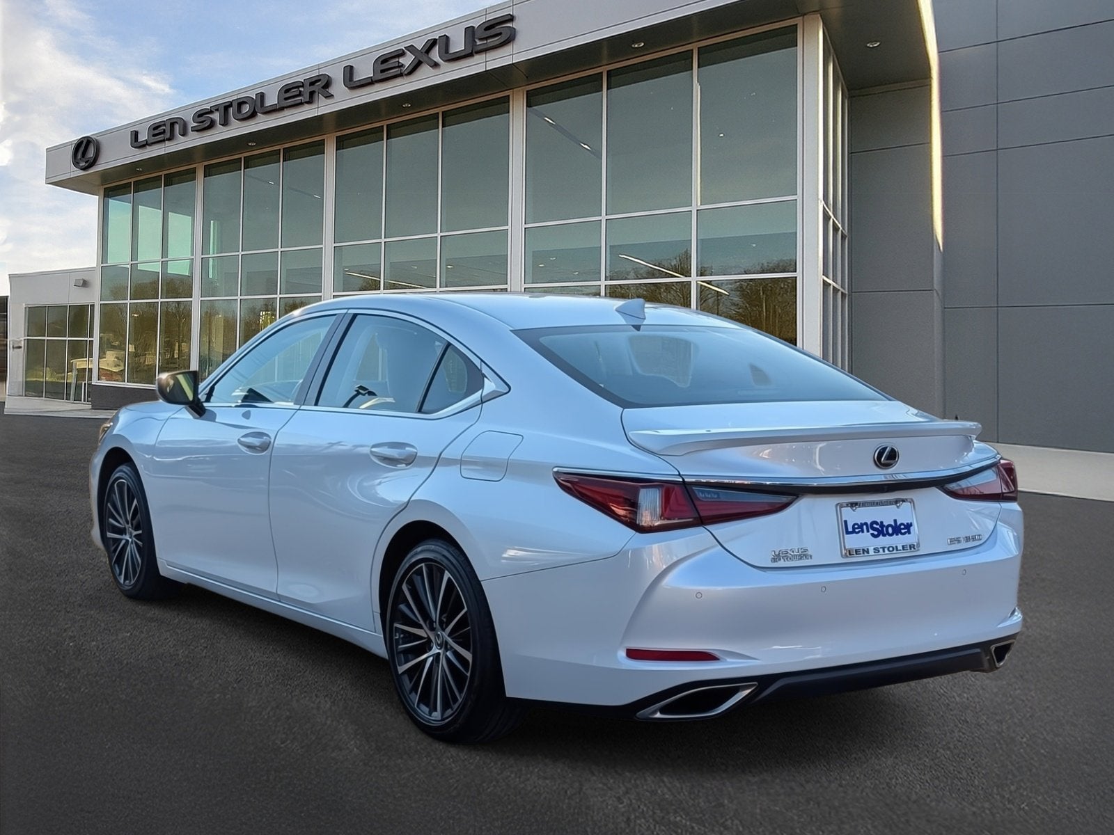 2023 Lexus ES 350