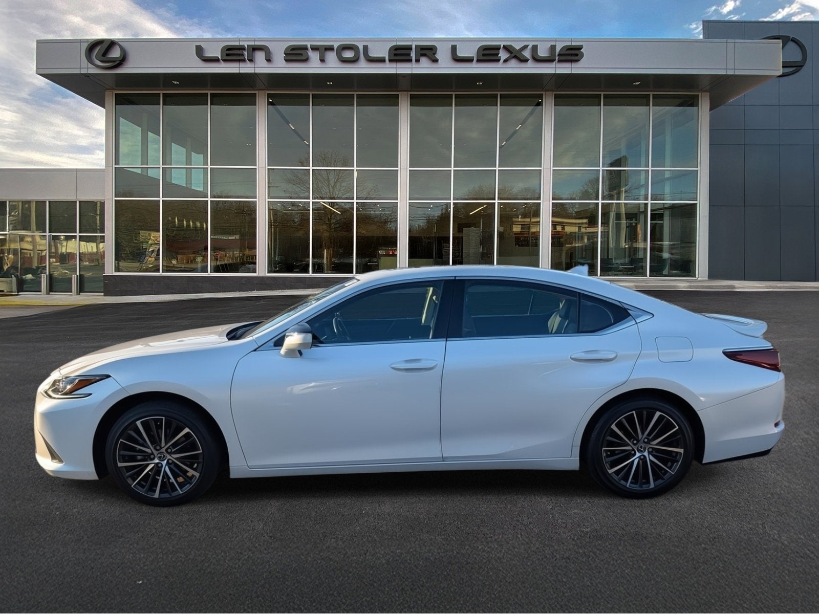 2023 Lexus ES 350