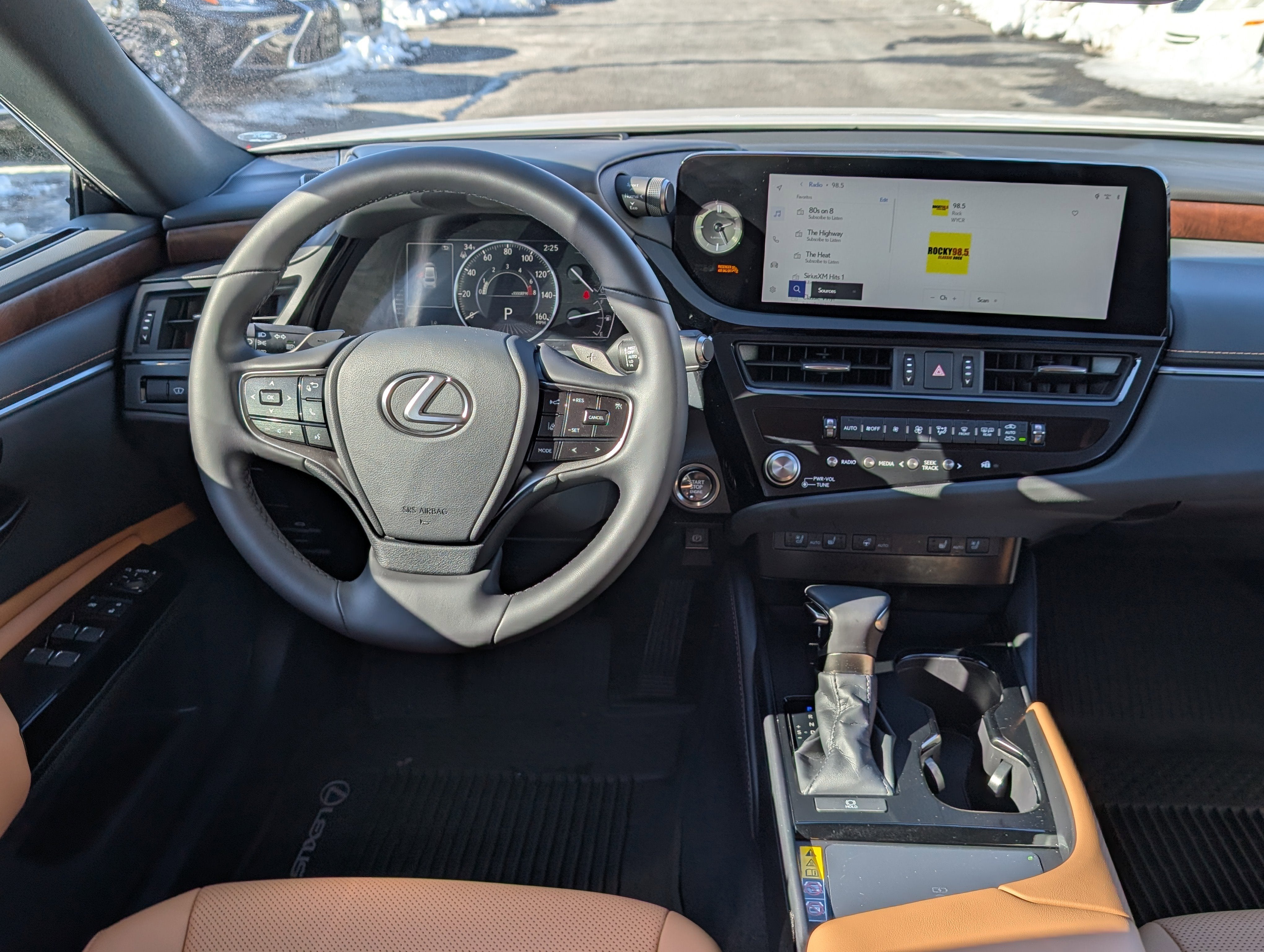 2025 Lexus ES ES 350