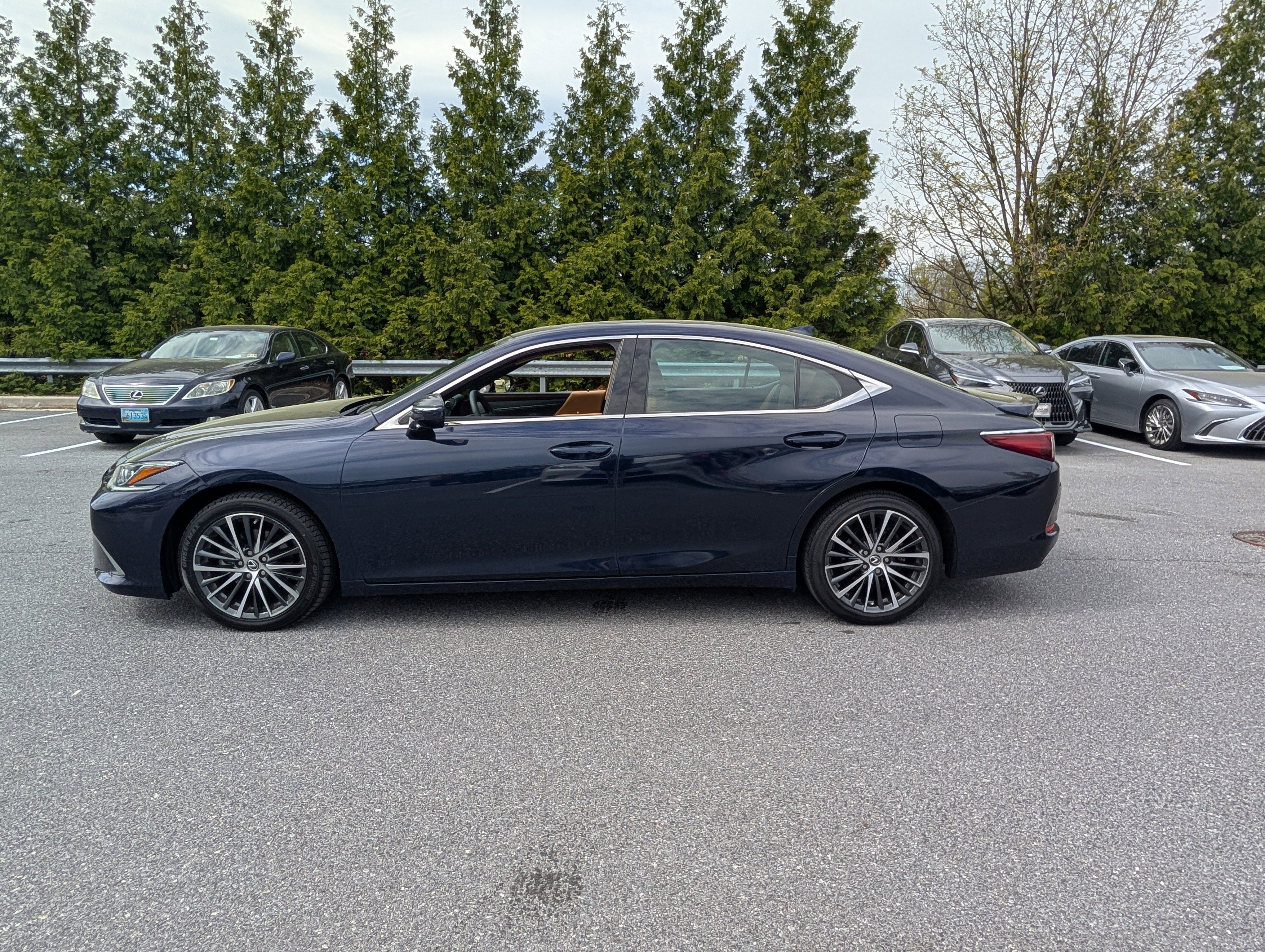 2023 Lexus ES 350