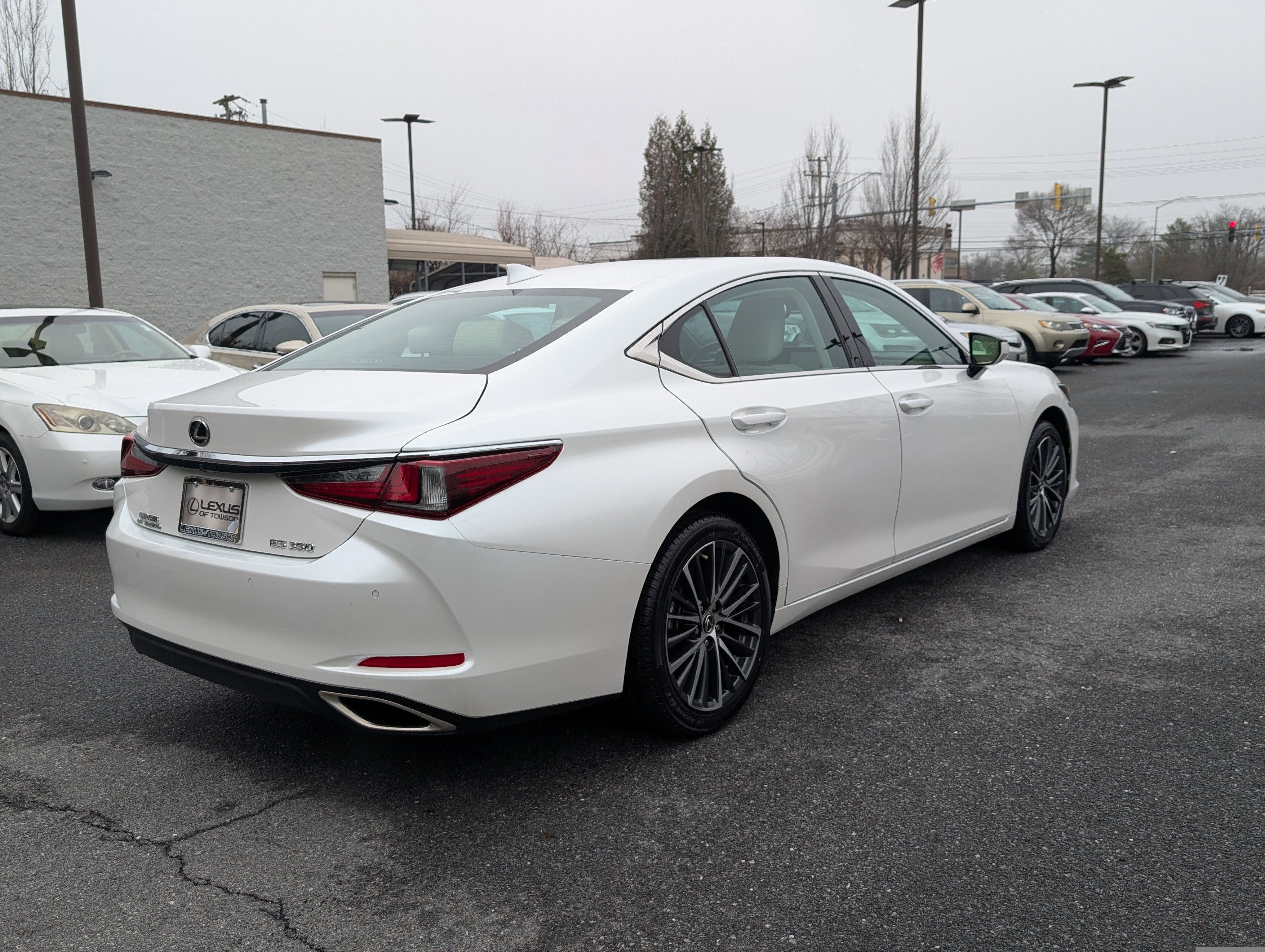 2024 Lexus ES 350