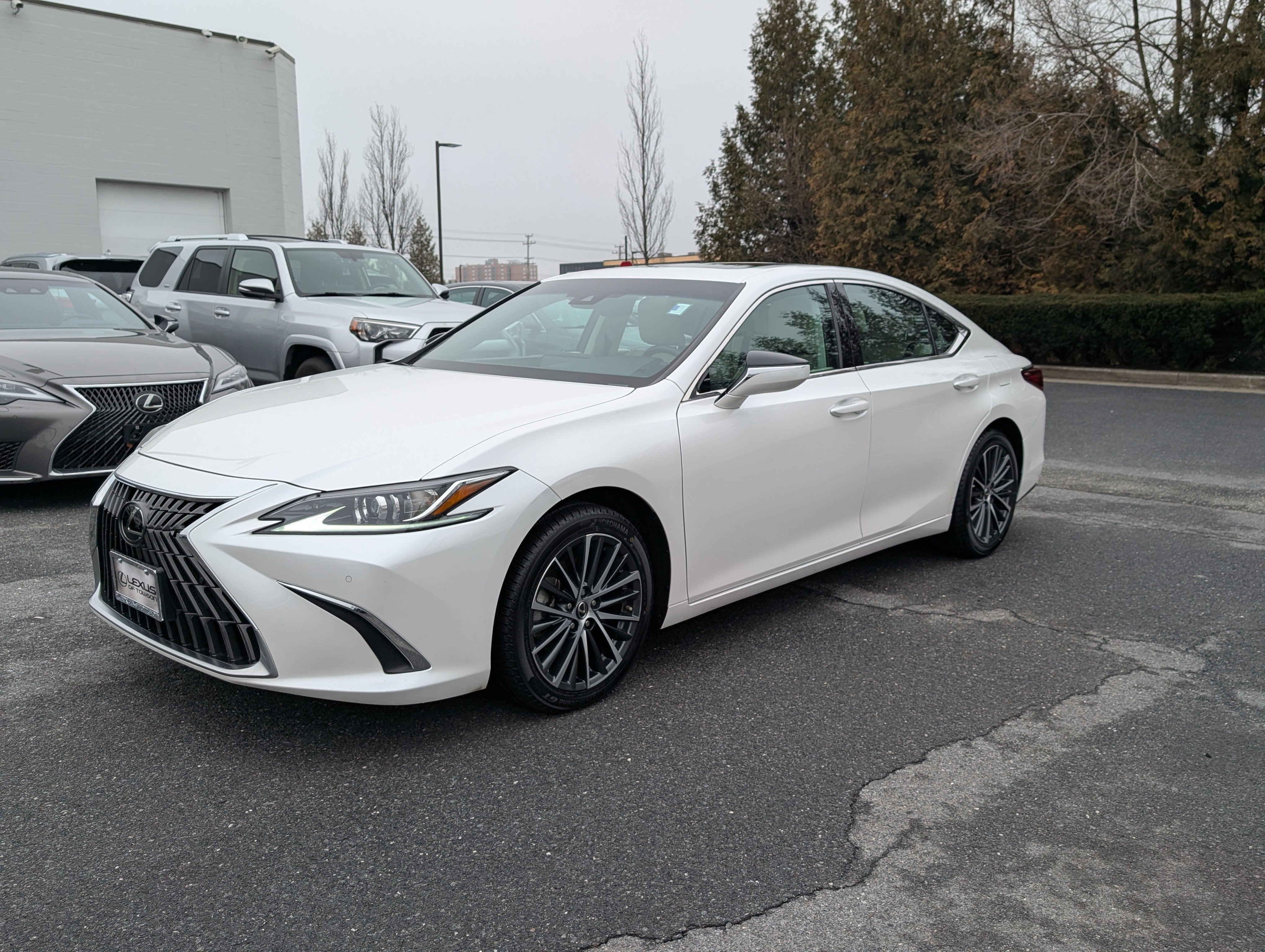 2024 Lexus ES 350