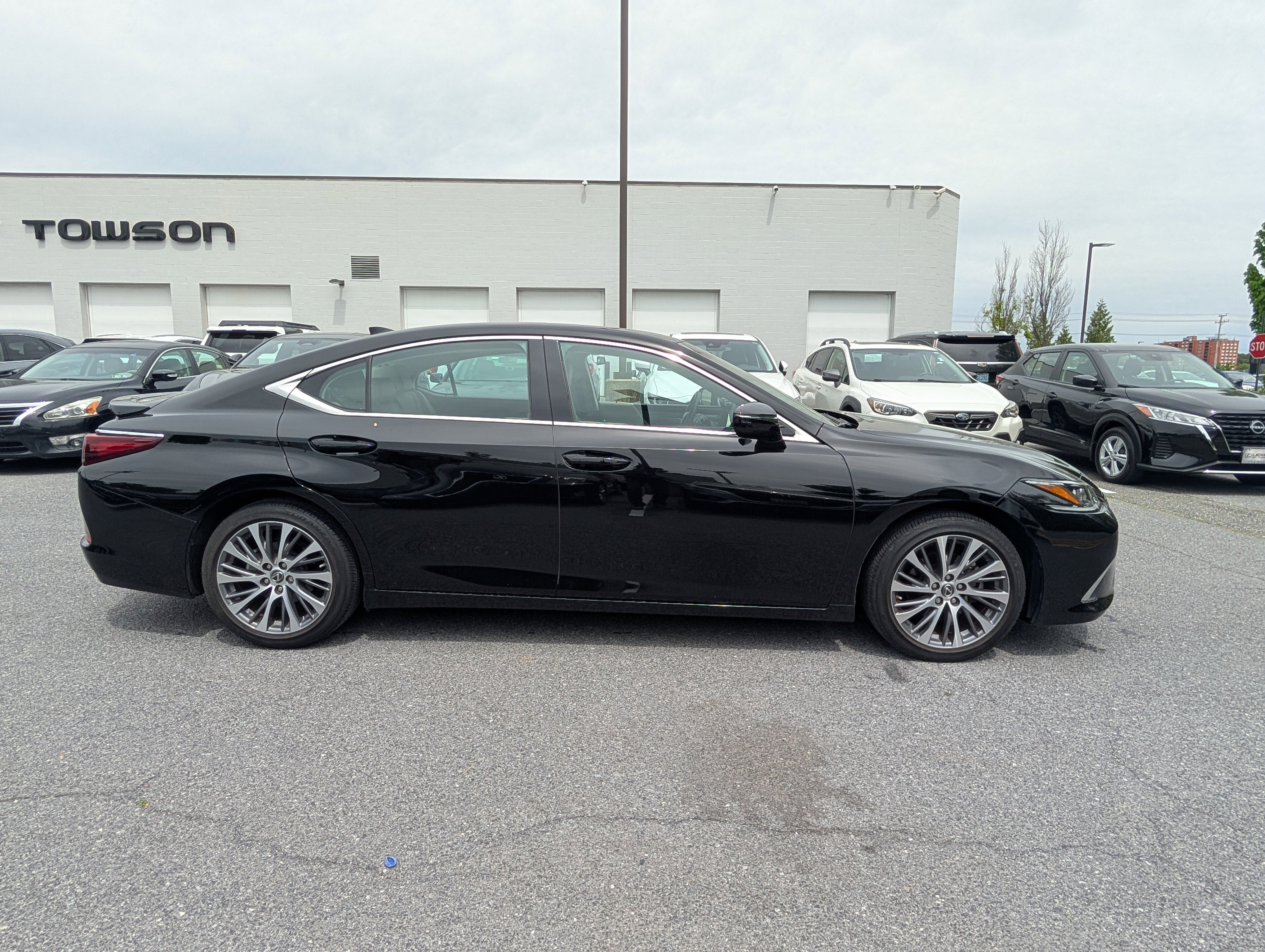 2021 Lexus ES 350
