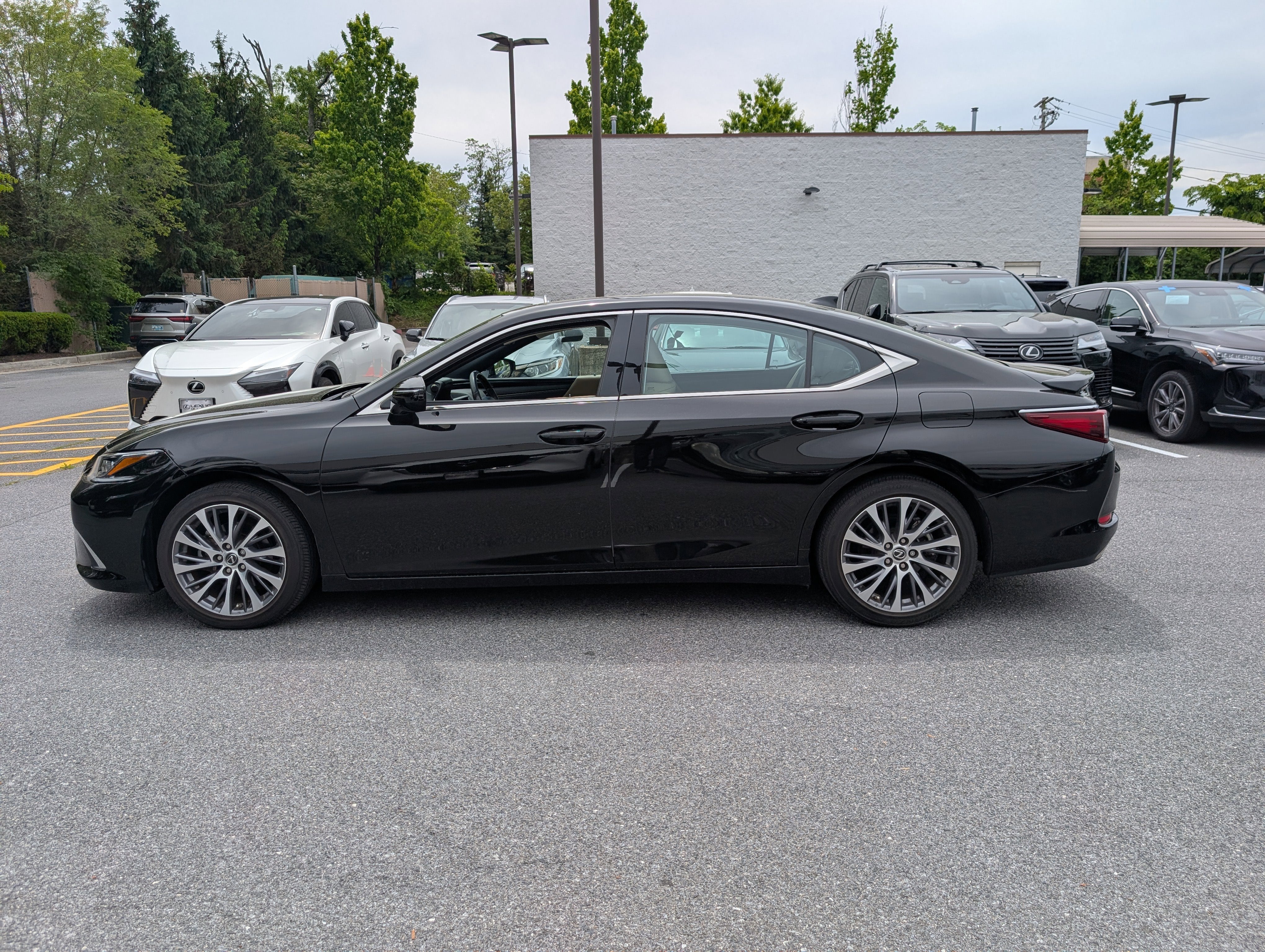 2021 Lexus ES 350