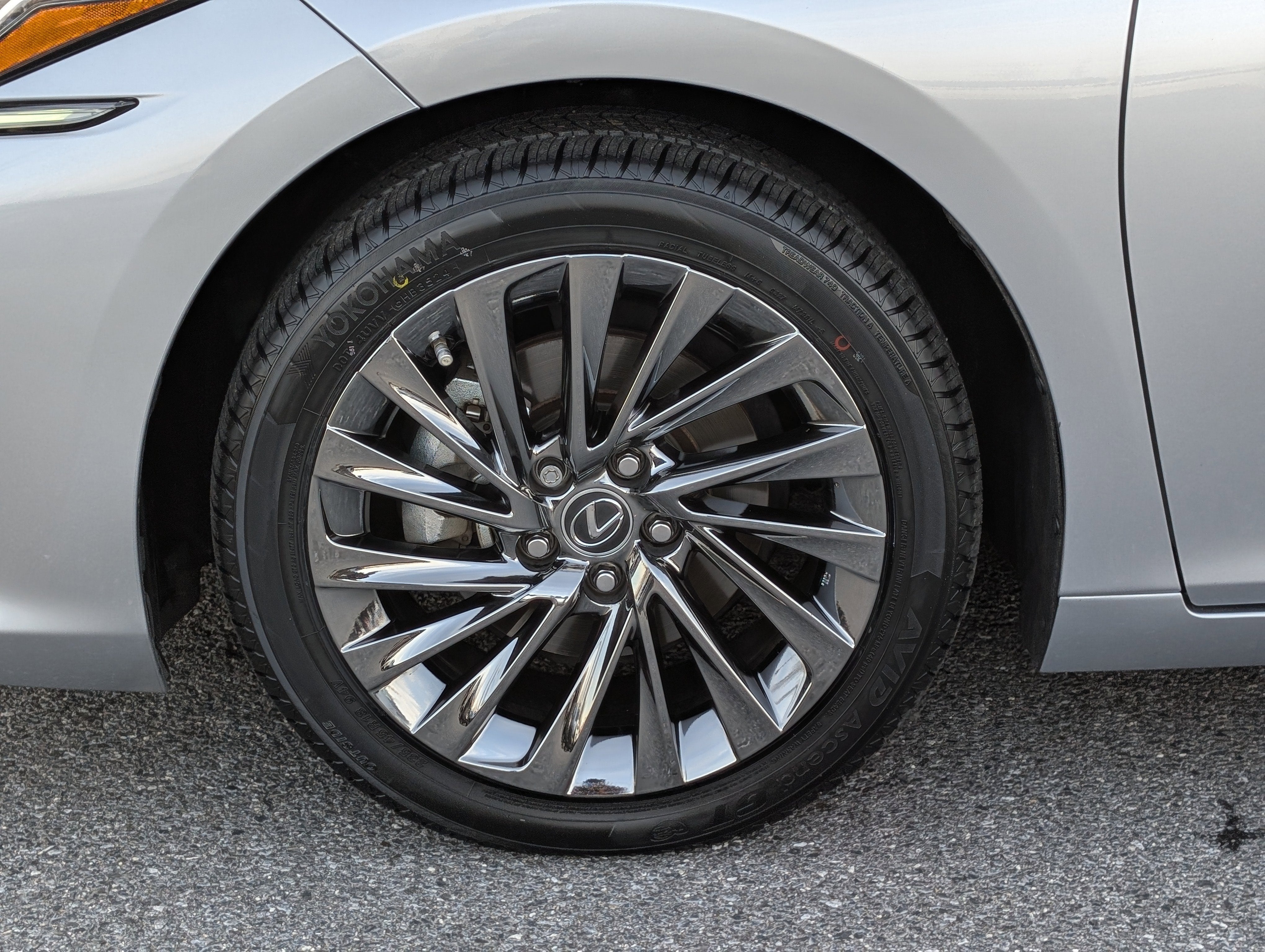 2024 Lexus ES 350 Luxury