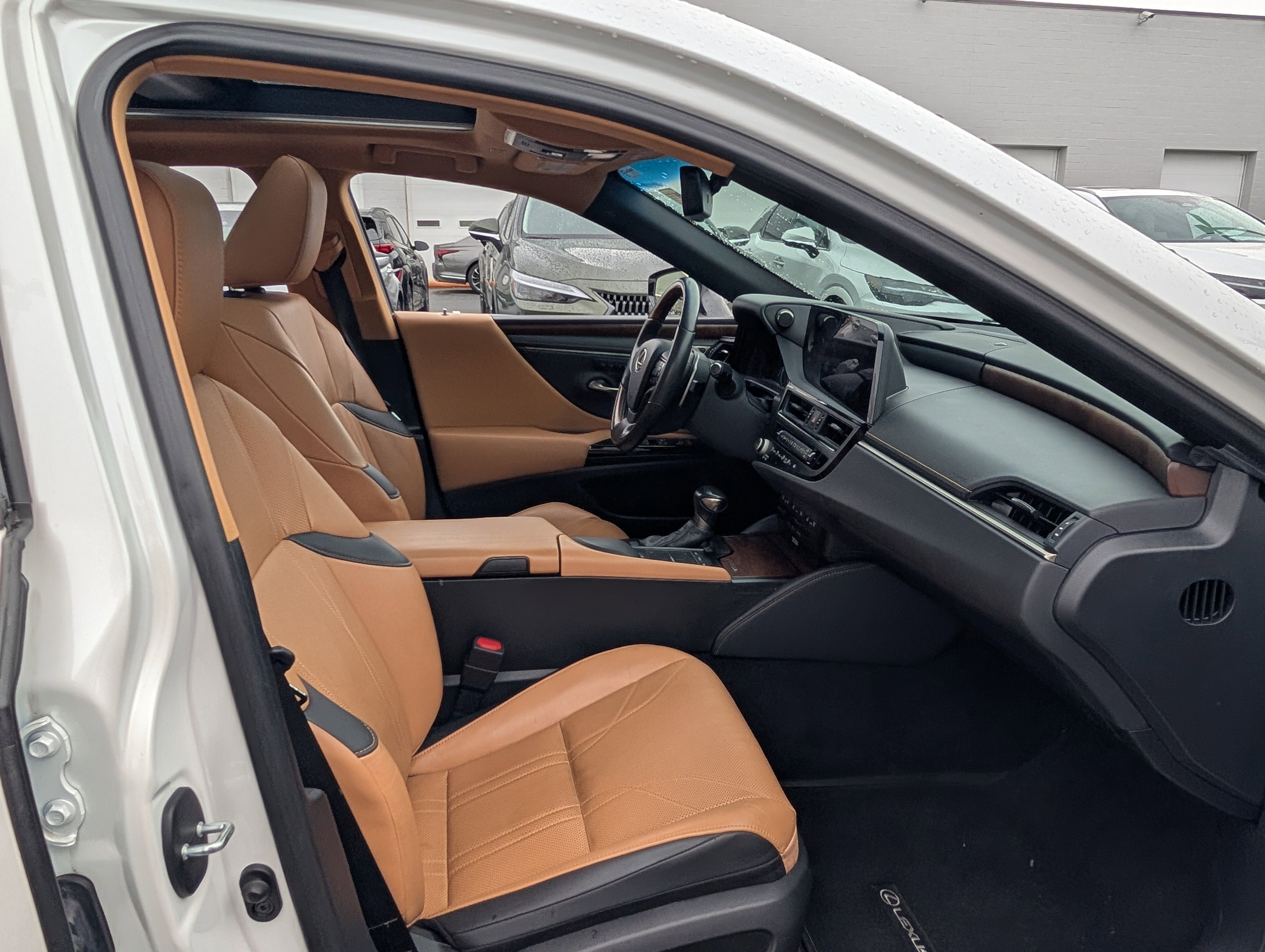 2022 Lexus ES 350 Luxury